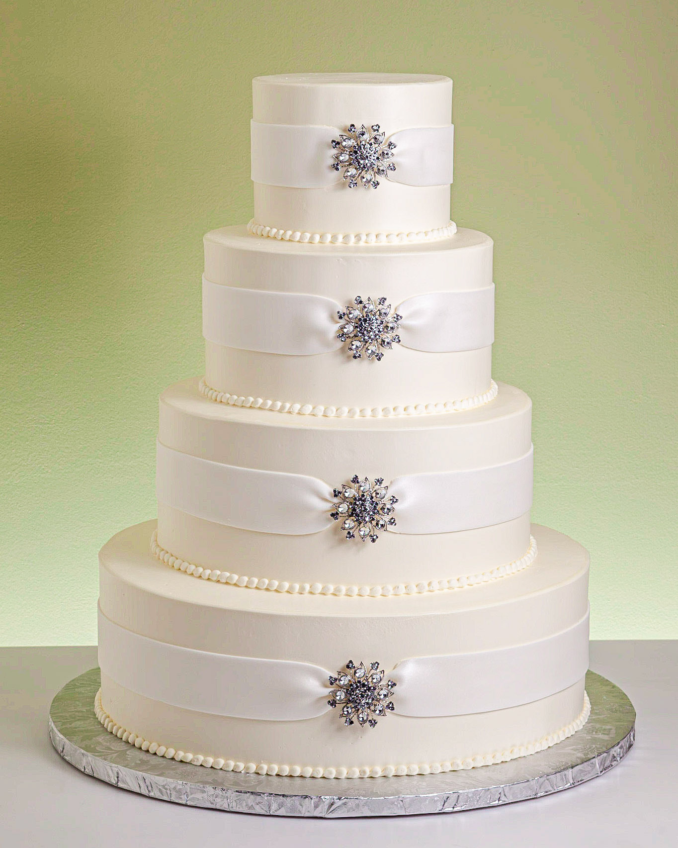 Brooch Belt Wedding Cake