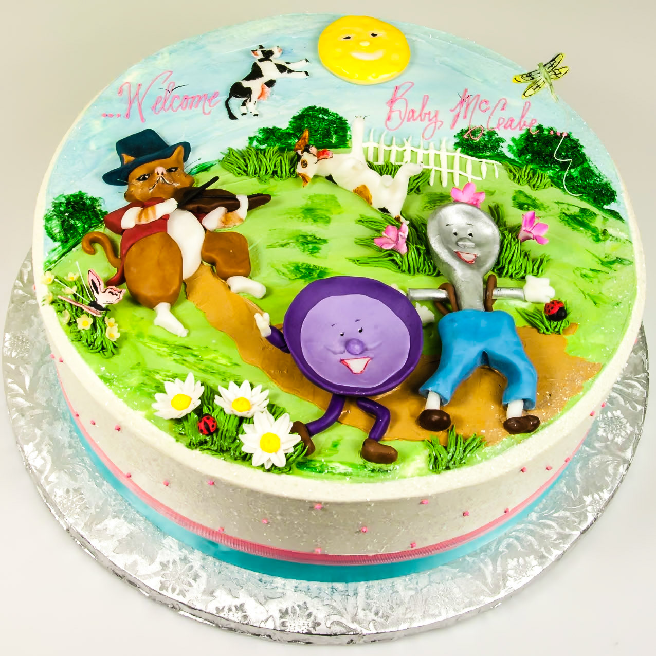 Hey Diddle Diddle Cake