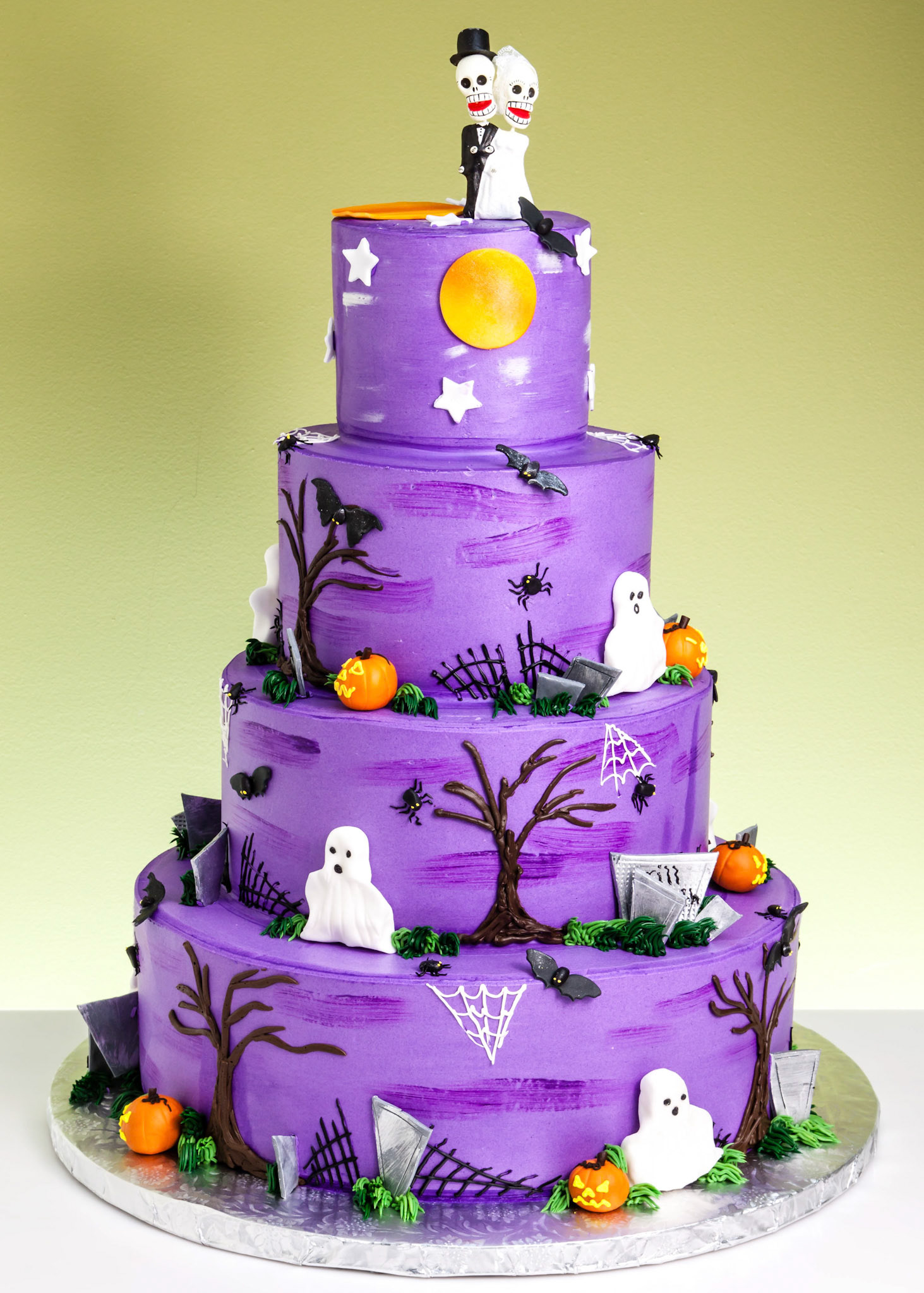 Spooky October Wedding Cake