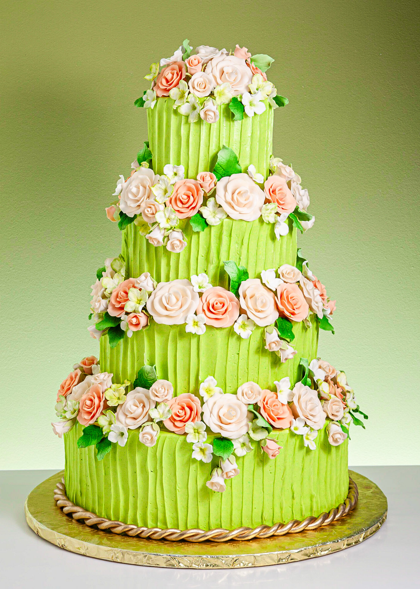 Garden Elegance Wedding Cake