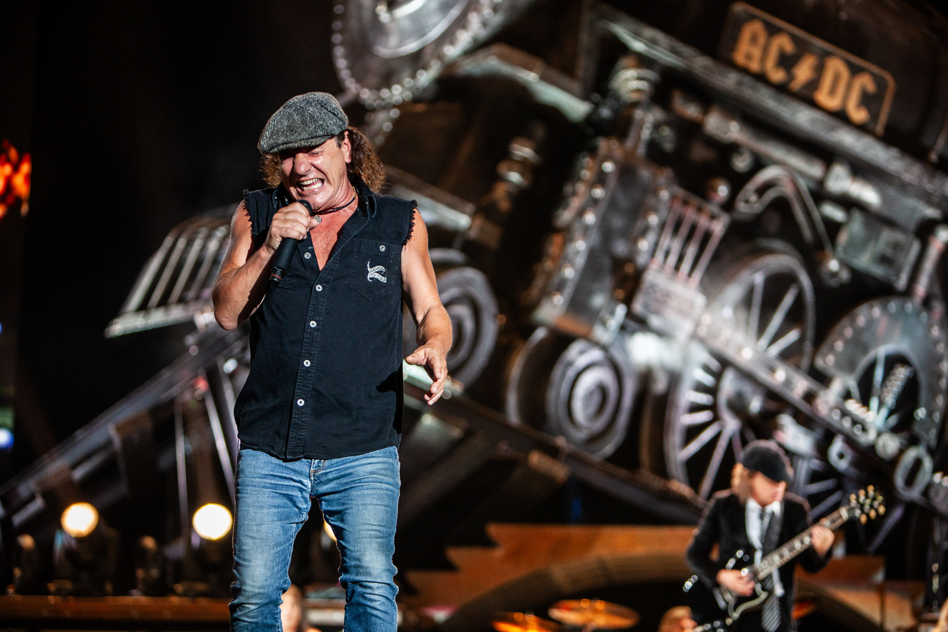 AC/DC