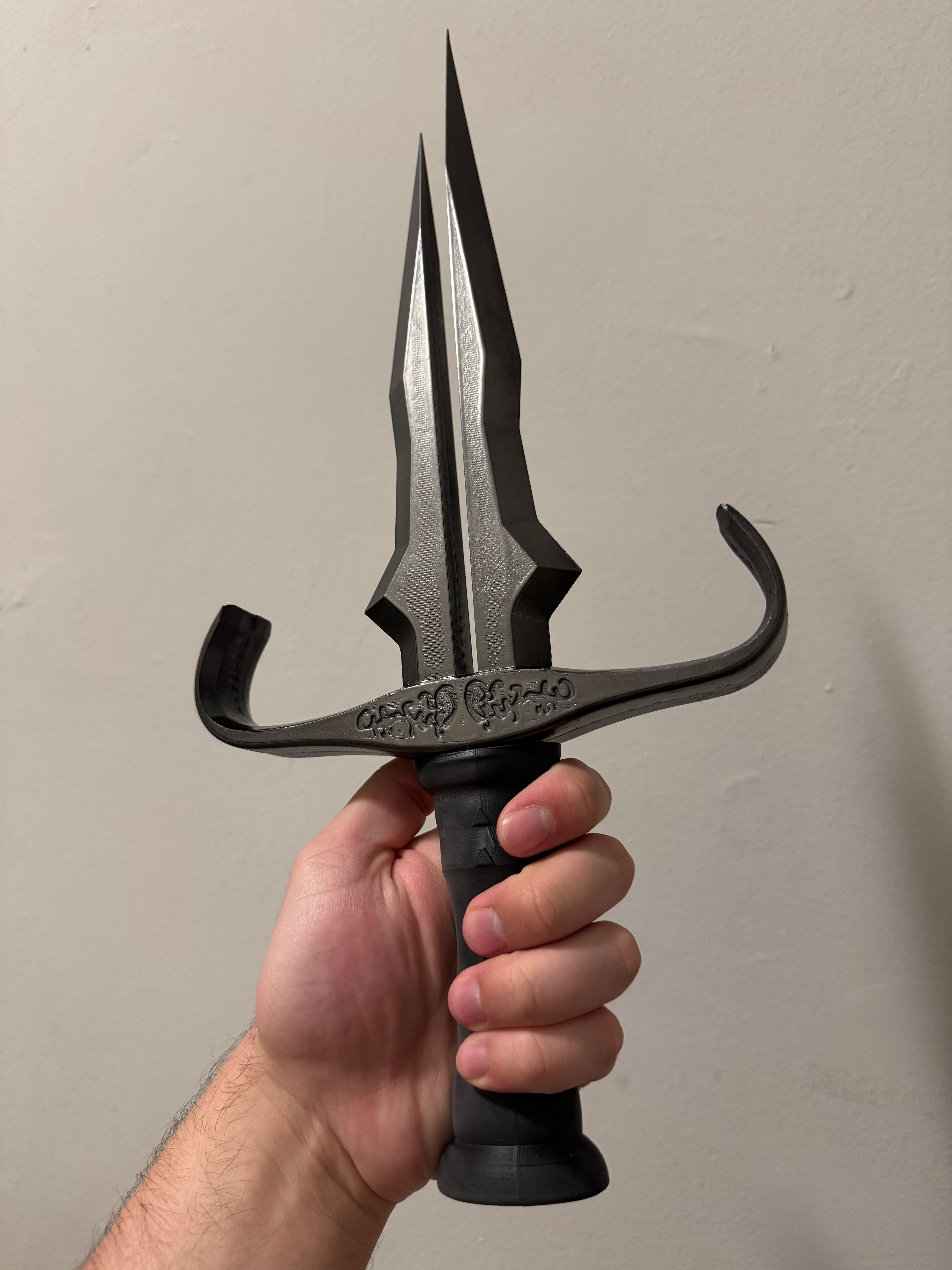 Finished Prop, Knife Recreation/Fabrication