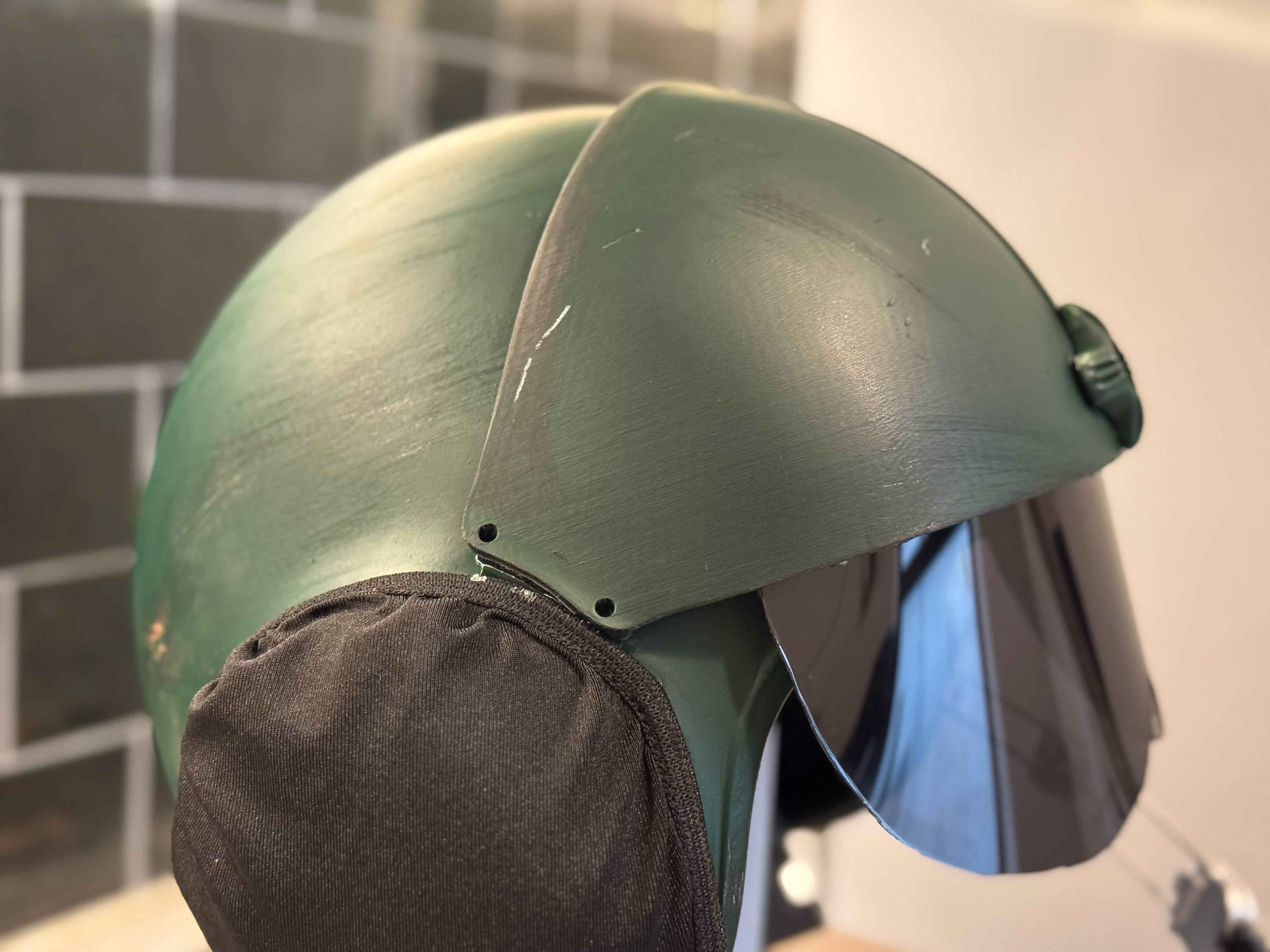 Rainbow Six Siege 'Jäger' Helmet Replica, Weathering Close Up