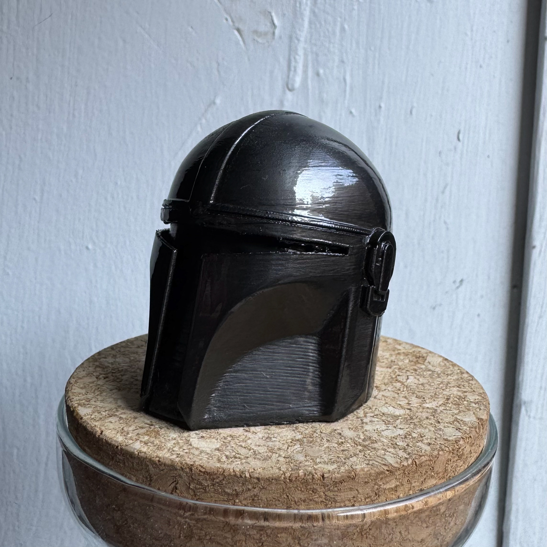(2025) Mandalorian Miniature Helmet