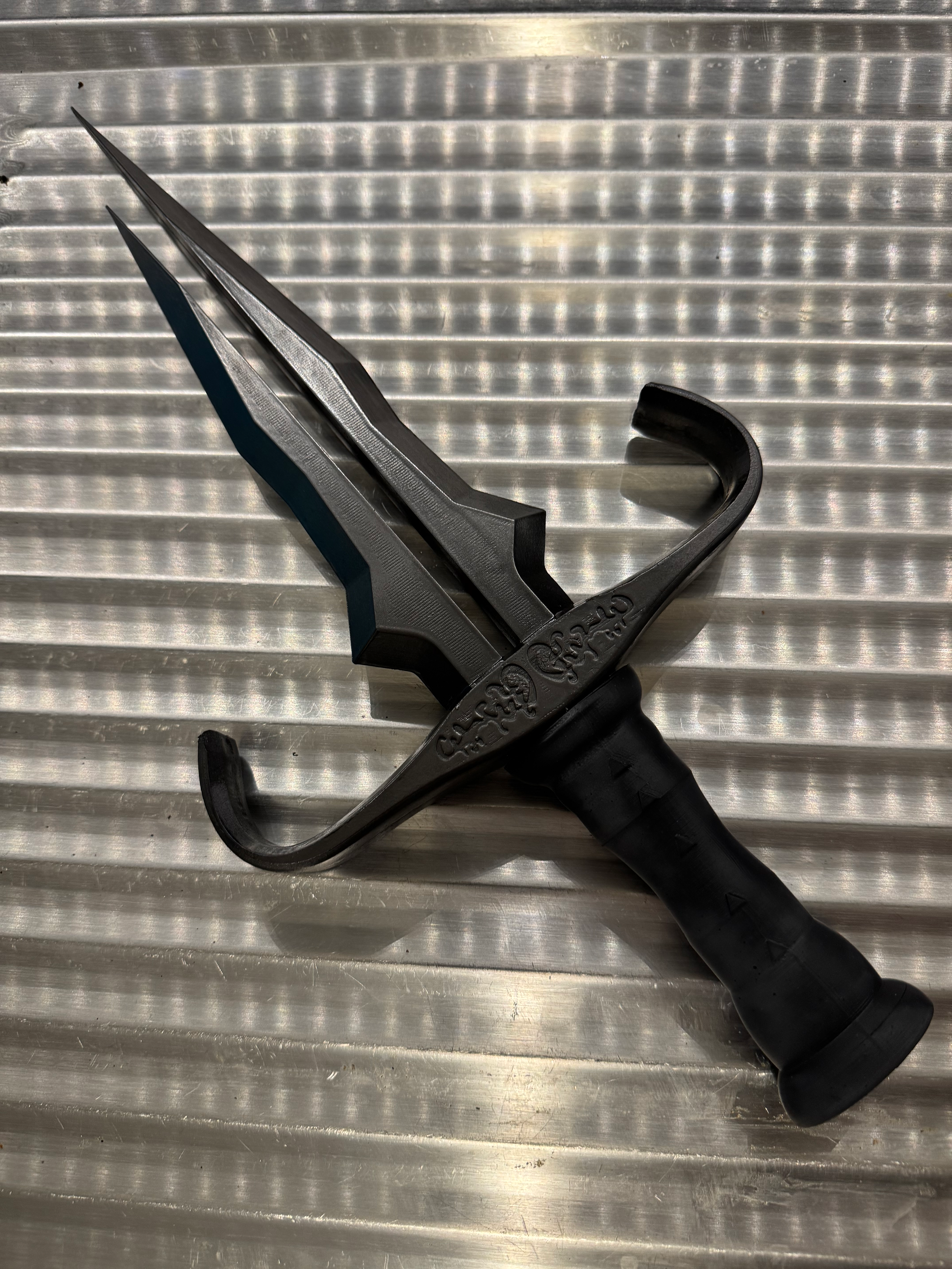 Finished Prop, Knife Recreation/Fabrication