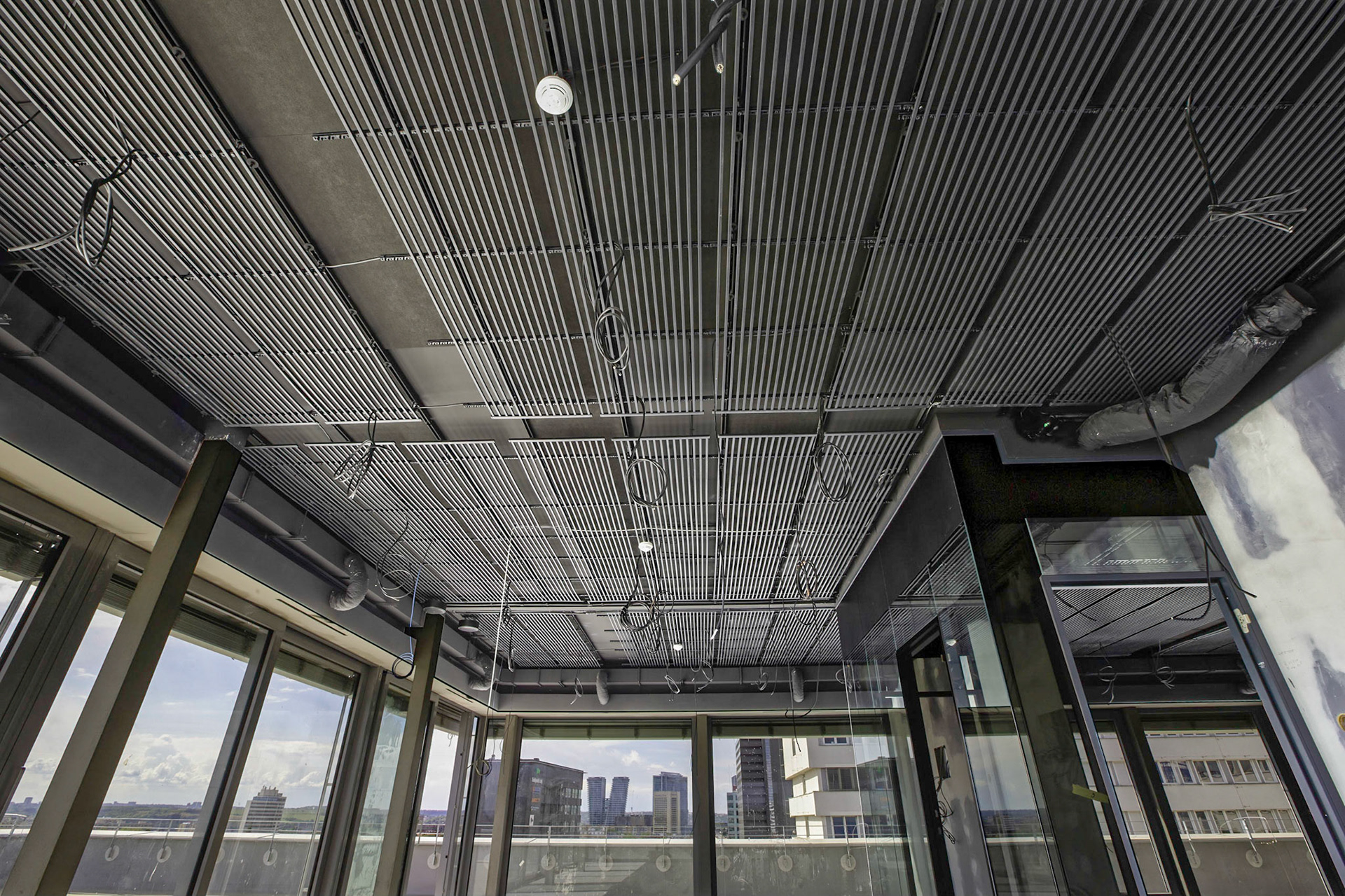 Sálavé topení/chlazení