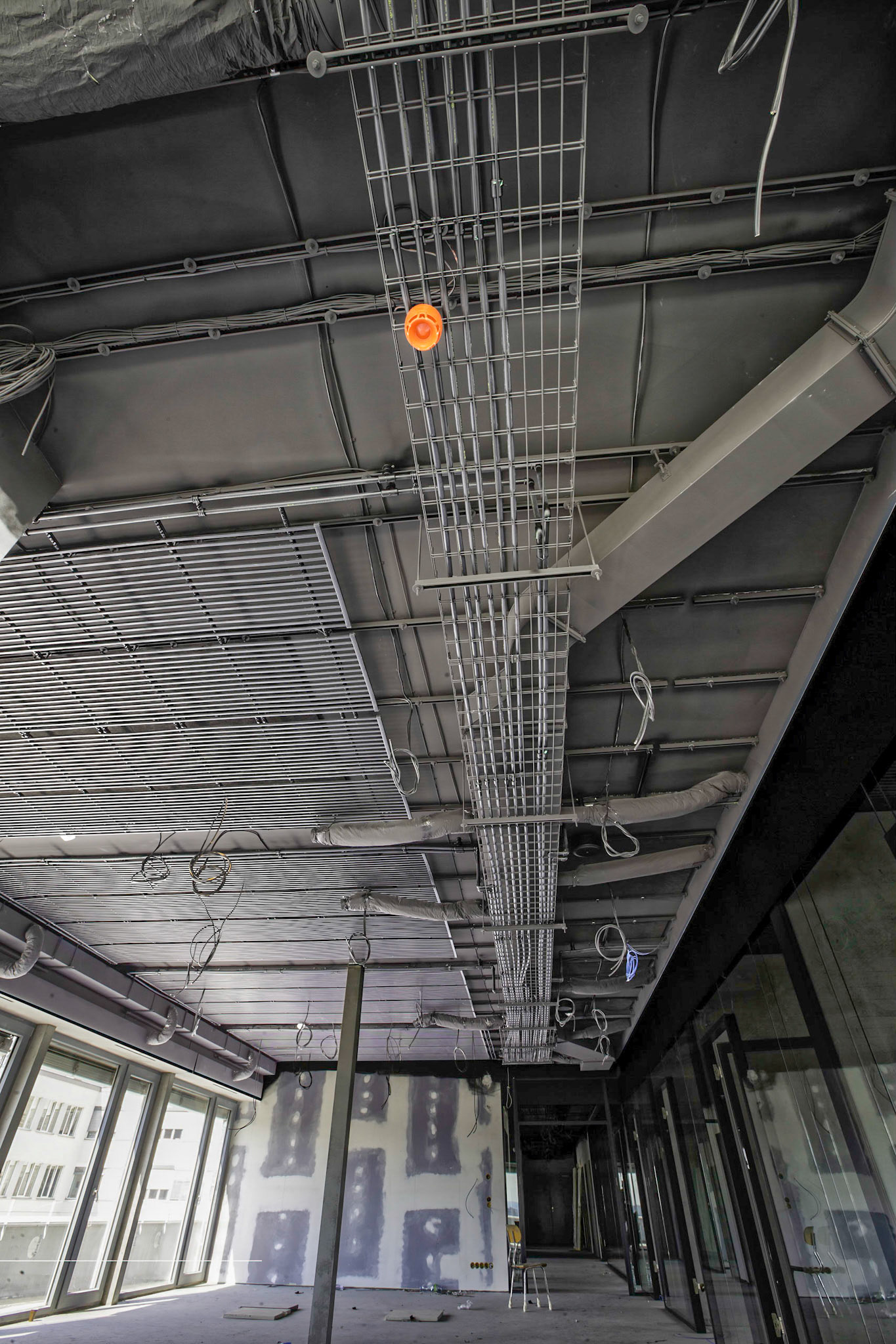 Sálavé topení/chlazení