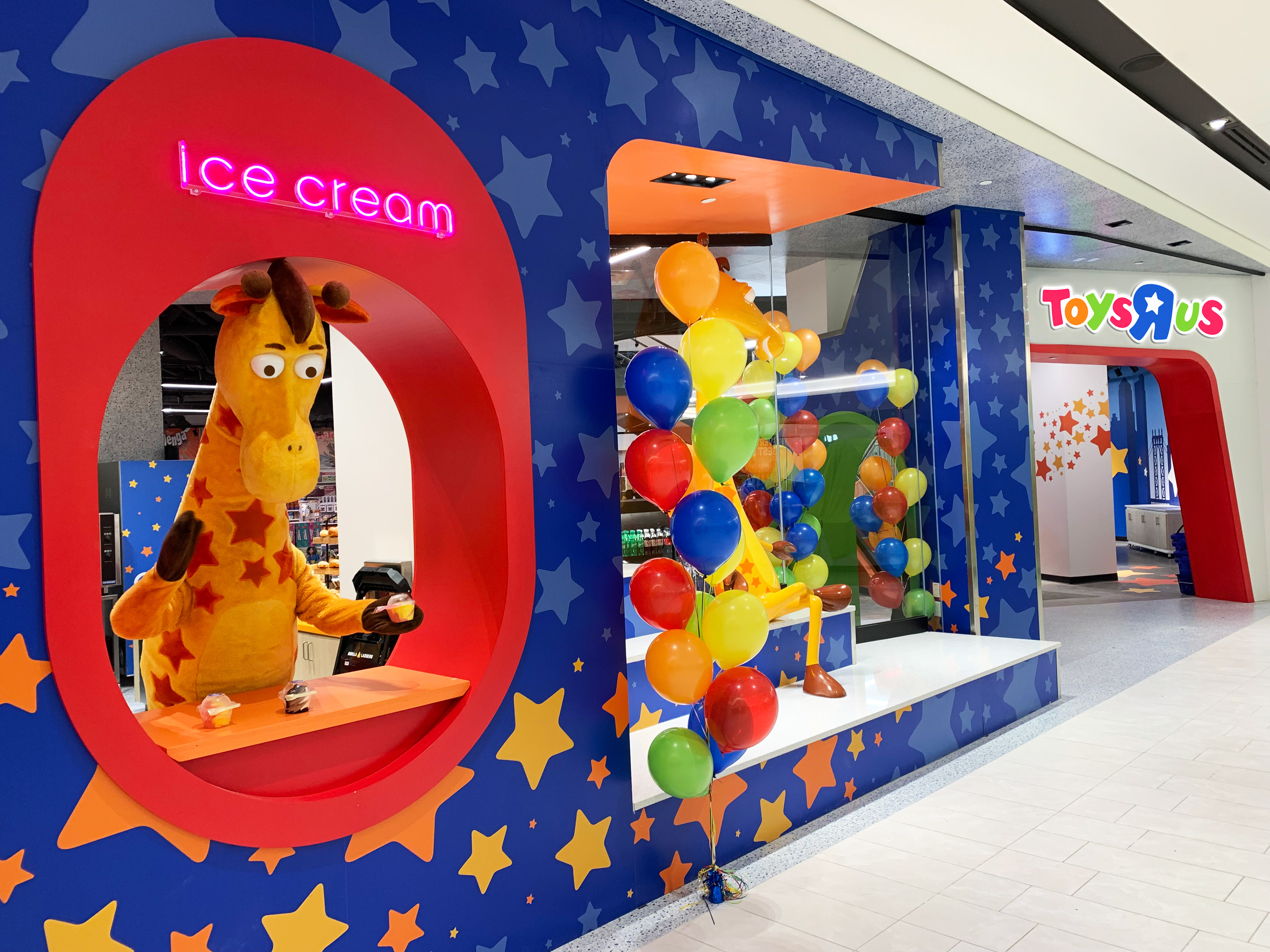 Toys R Us opening new store at New Jersey's American Dream mall in  mid-December - ABC7 Los Angeles
