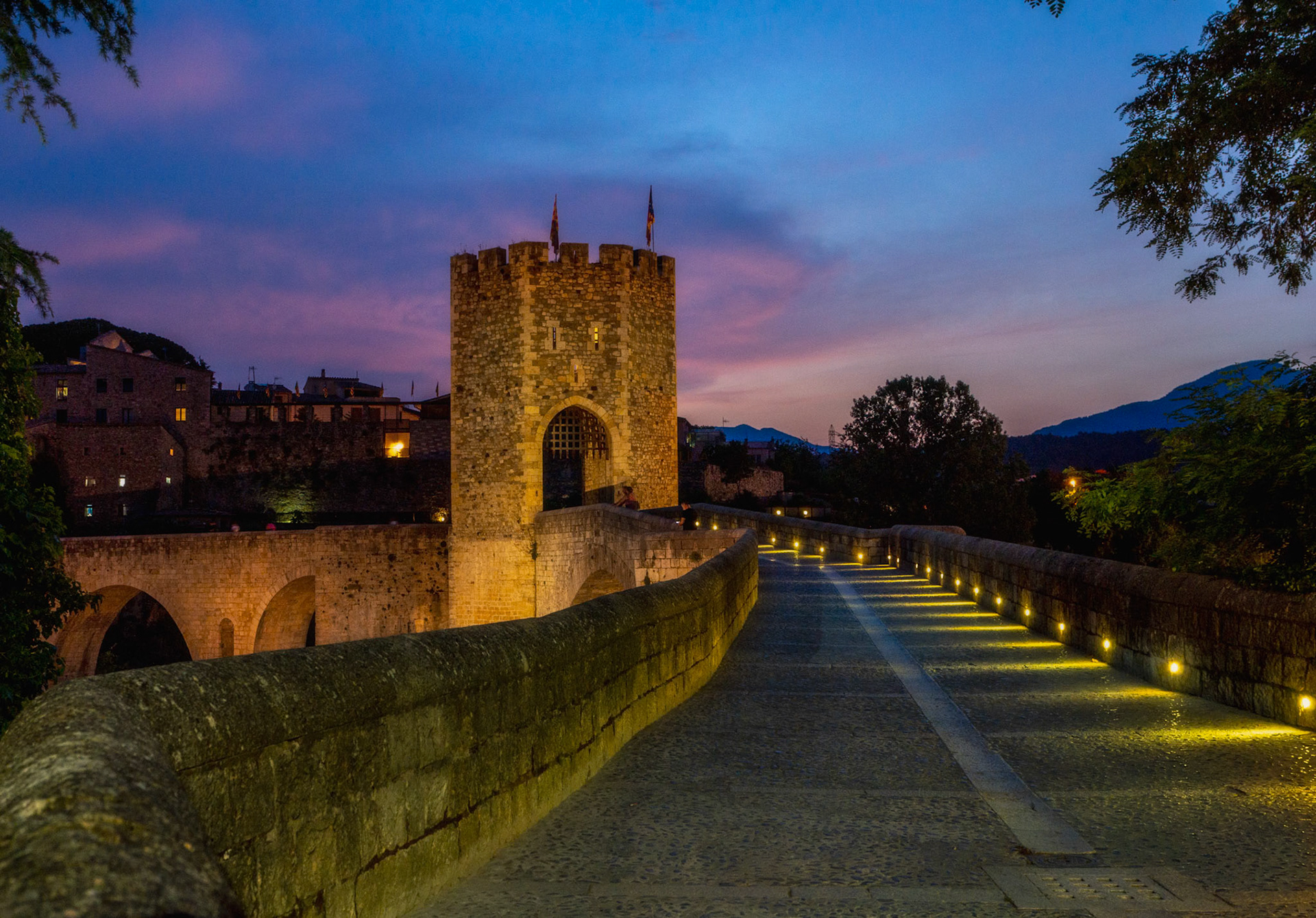 Besalú sunset