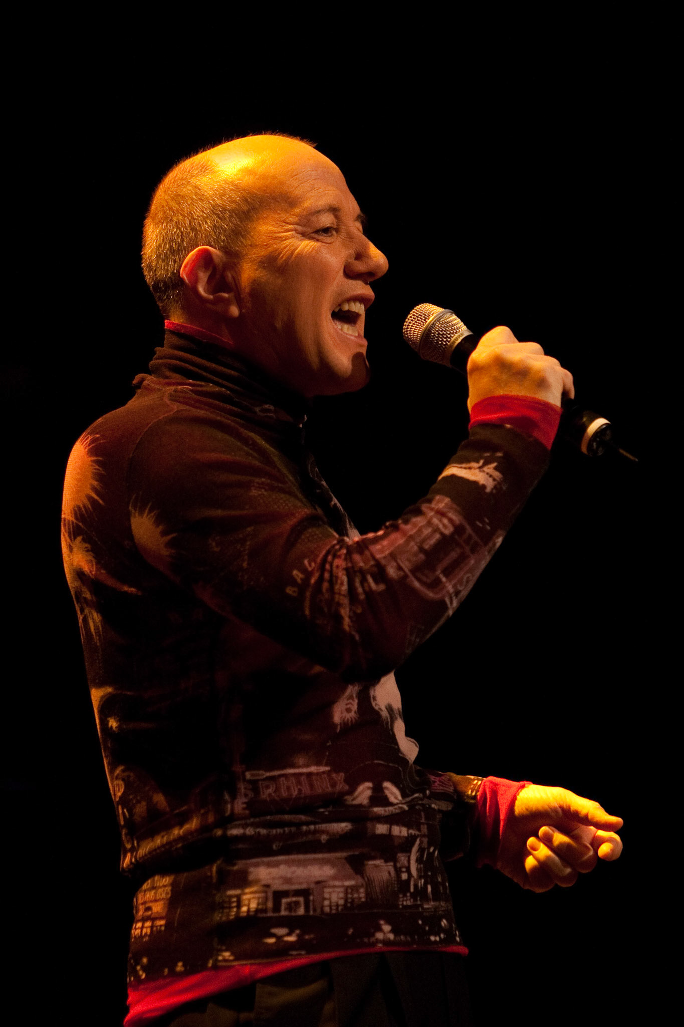 CHANSON PLUS BIFLUOREE