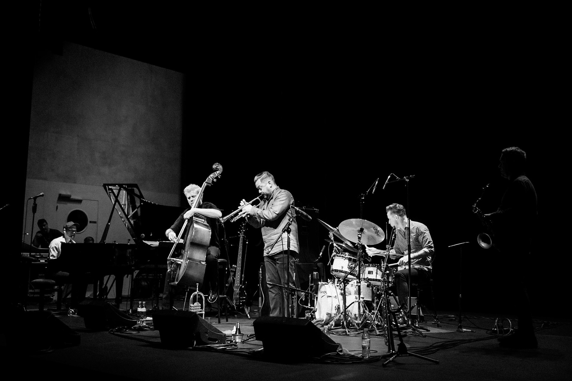 Kyle Eastwood Quintet feat Camille Bertault, Hugh Coltman, Festival Jazz Saint-Germain-des-Prés - Paris , Odéon - Théâtre de l'Europe, 16 mai 2022