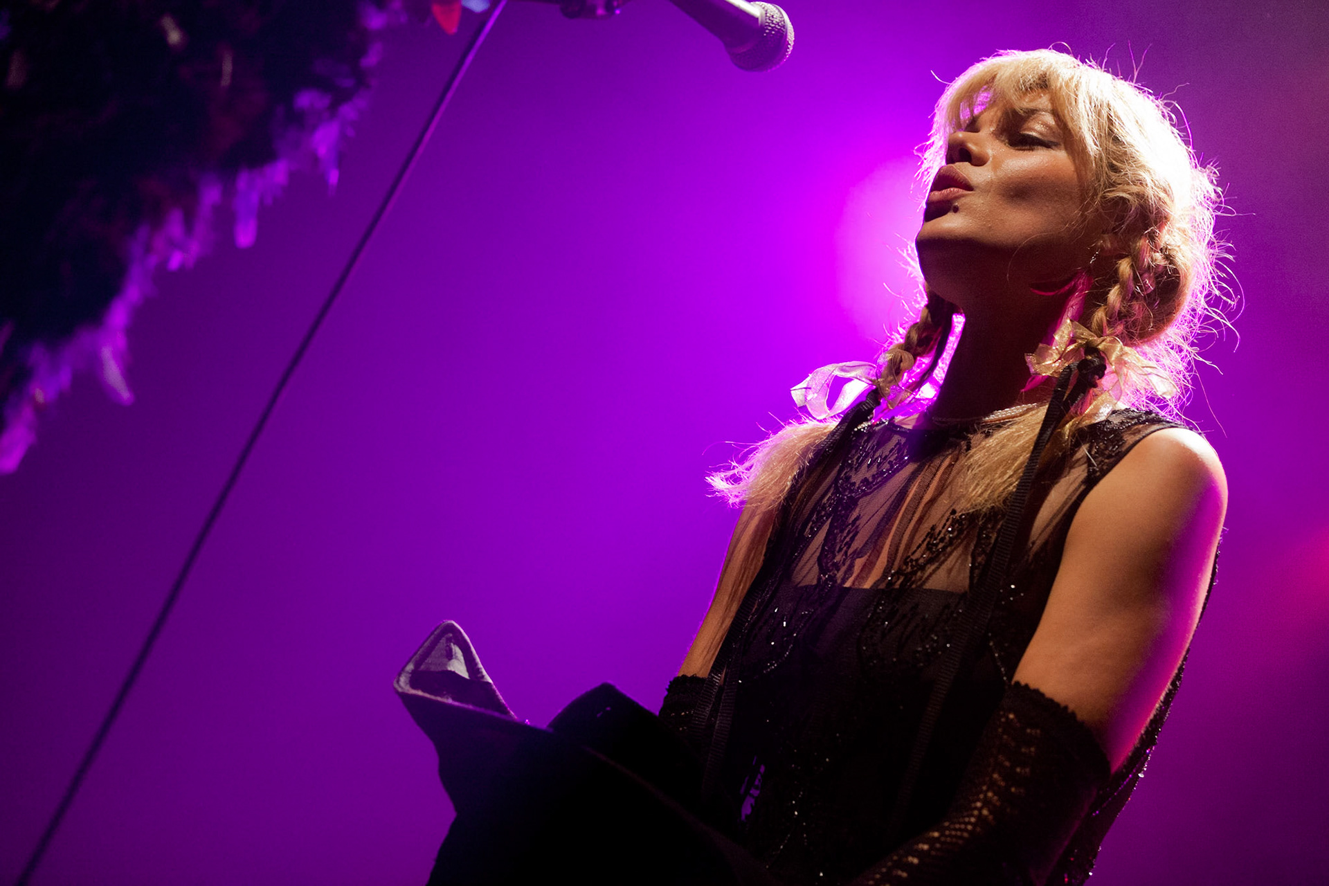 NADEAH - 10/2011 - FESTIVAL LES PRIMEURS DE MASSY