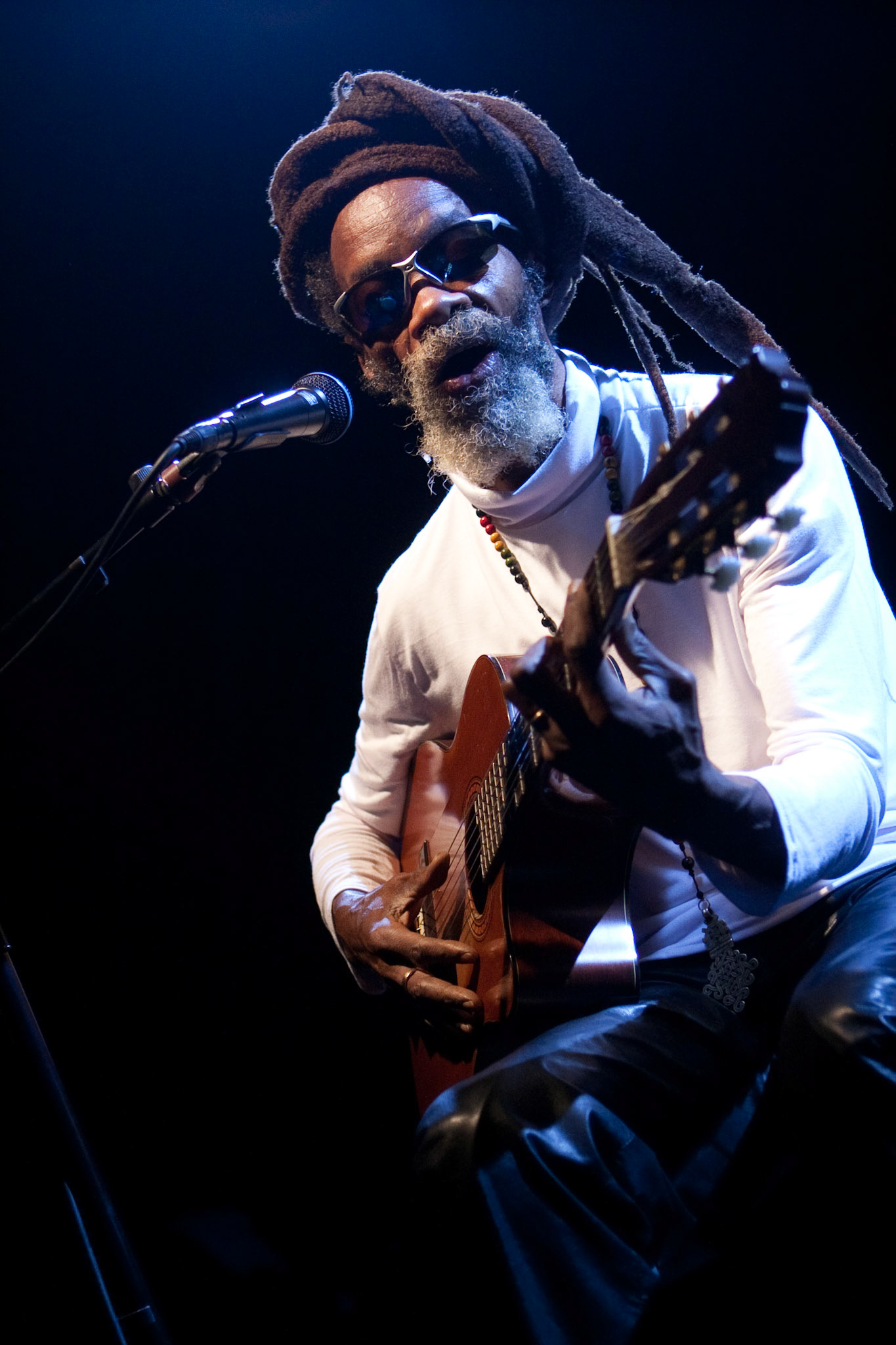 EARL CHINA SMITH