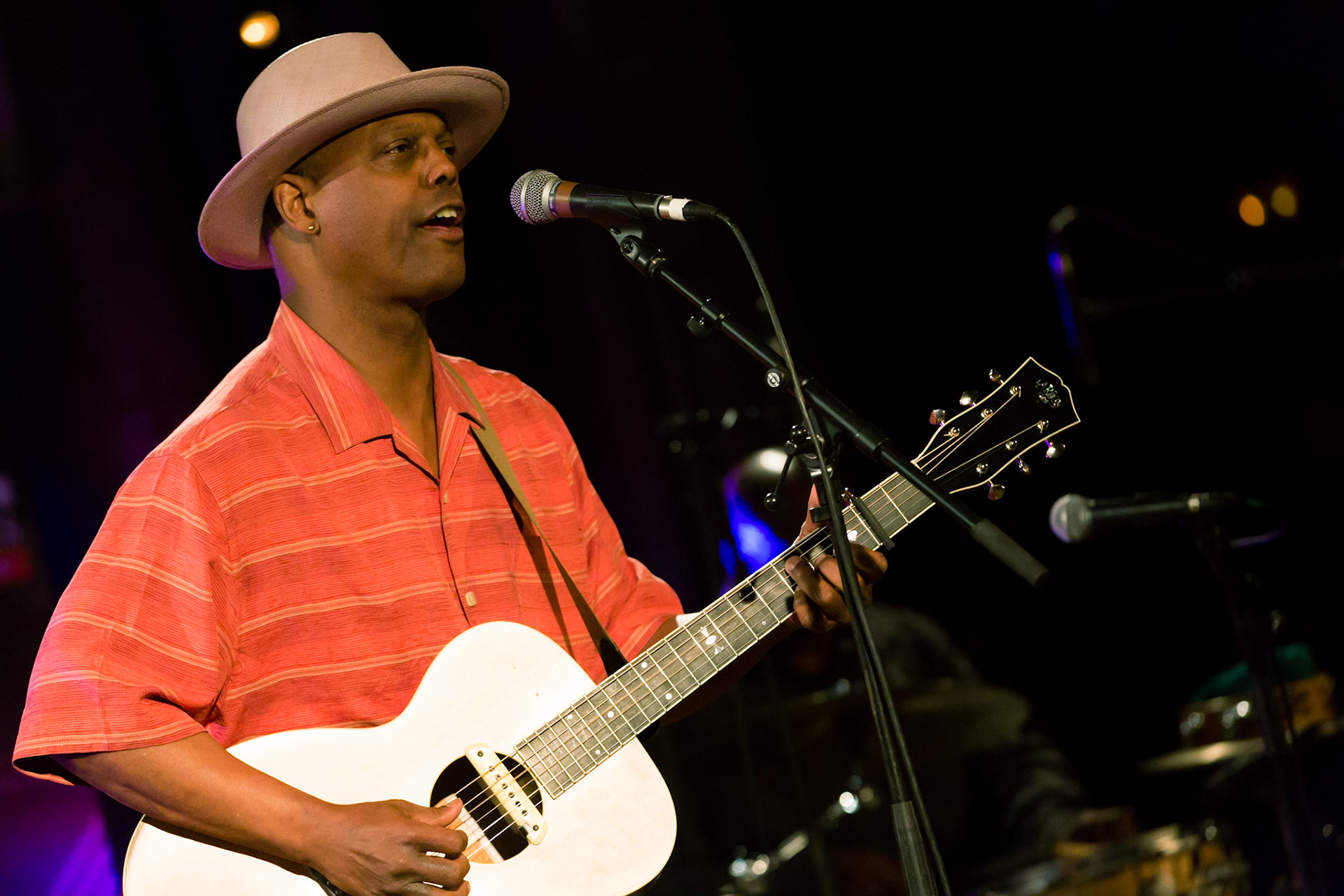 Eric Bibb invite Ablaye Cissoko - 15ème Festival Jazz à Saint-Germain-des-Prés (Paris) - Eglise Saint-Germain-des-Prés - 21 mai 2015