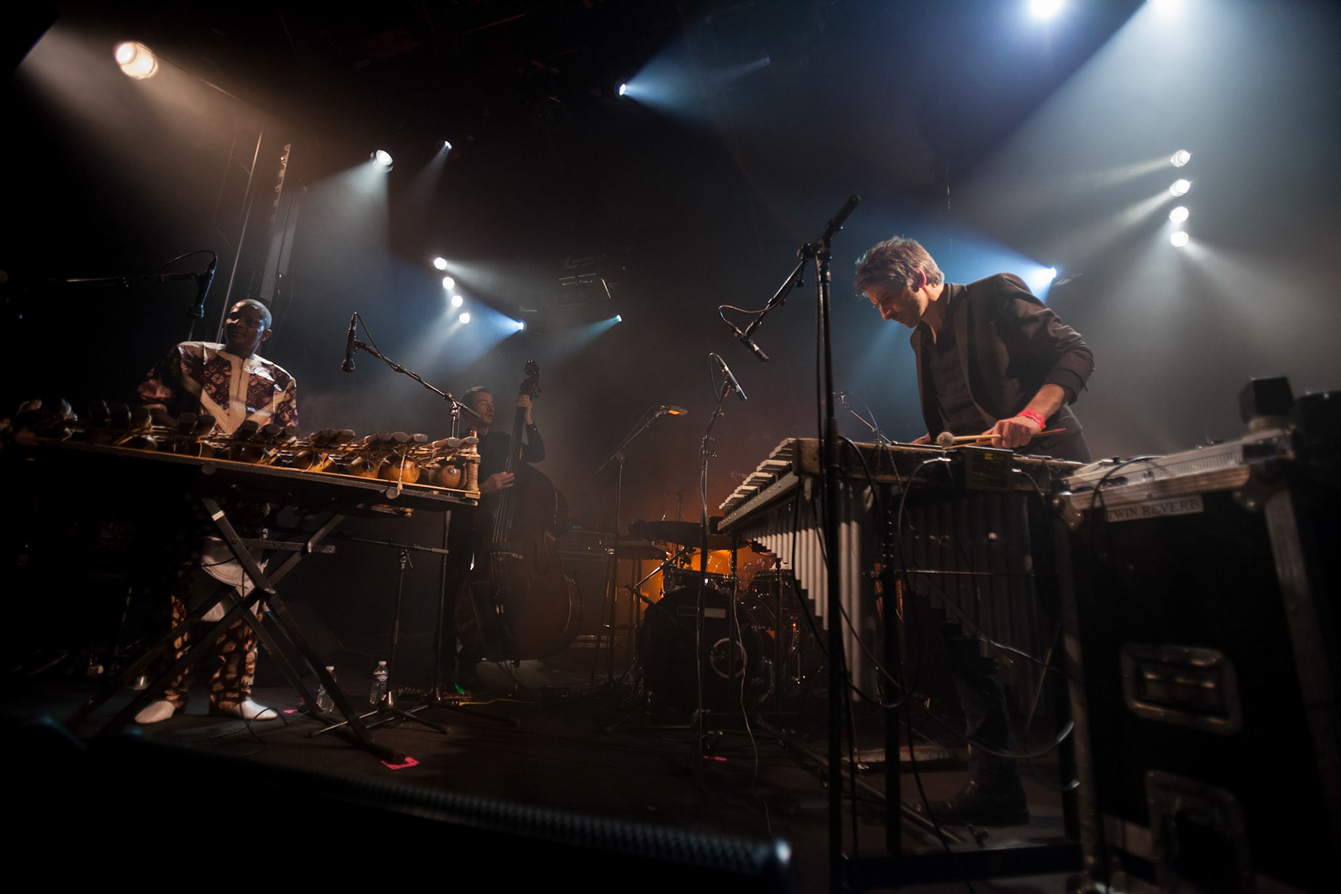 KOUYATE & NEERMAN - 03/2012 - FESTIVAL CHORUS DES HAUTS DE SEINE - MAGIC MIRROR