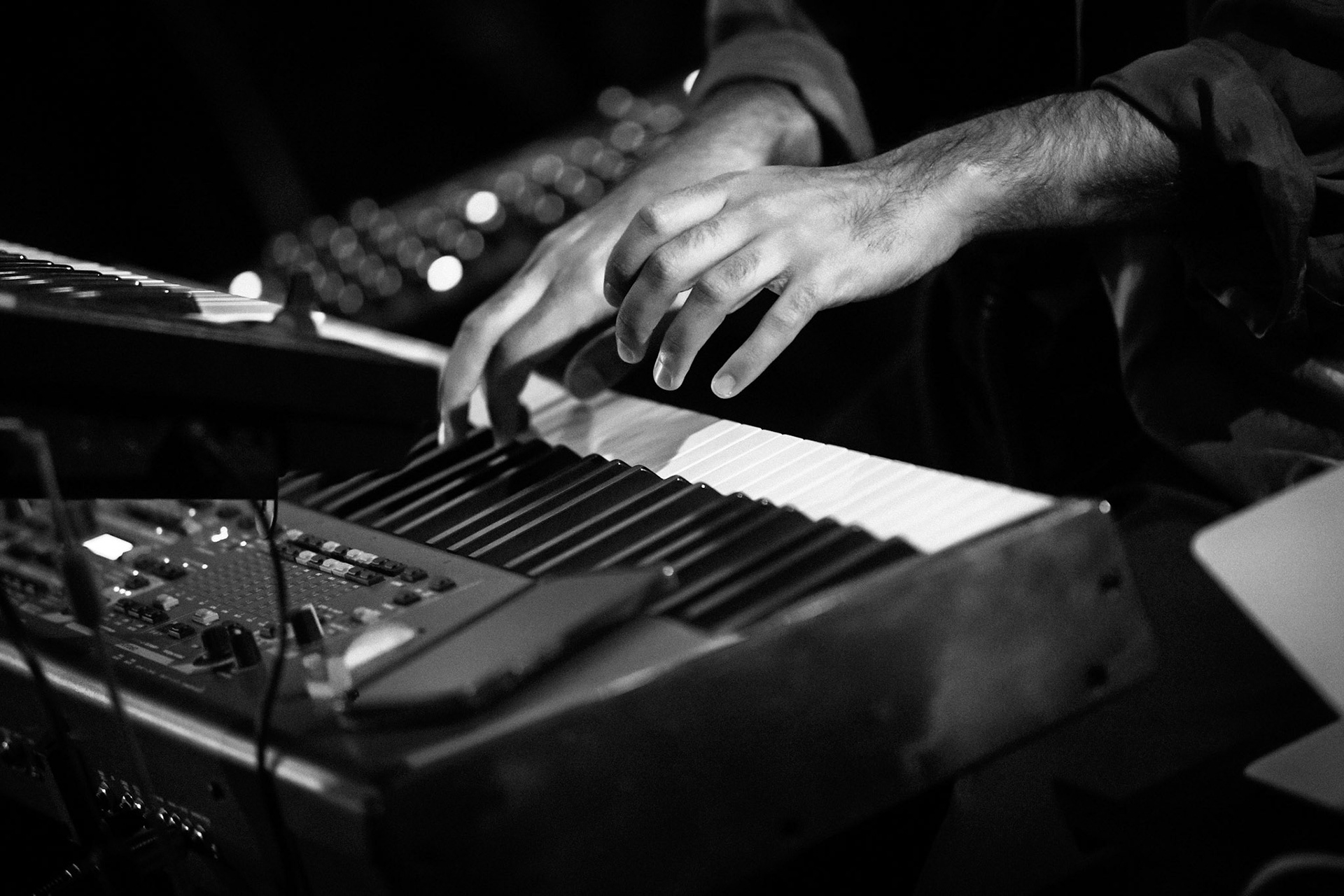 Guillaume Perret Quartet, Festival Jazz à Saint-Germain-des-Prés - Paris, grand amphithéâtre de la Maison de l'Océan