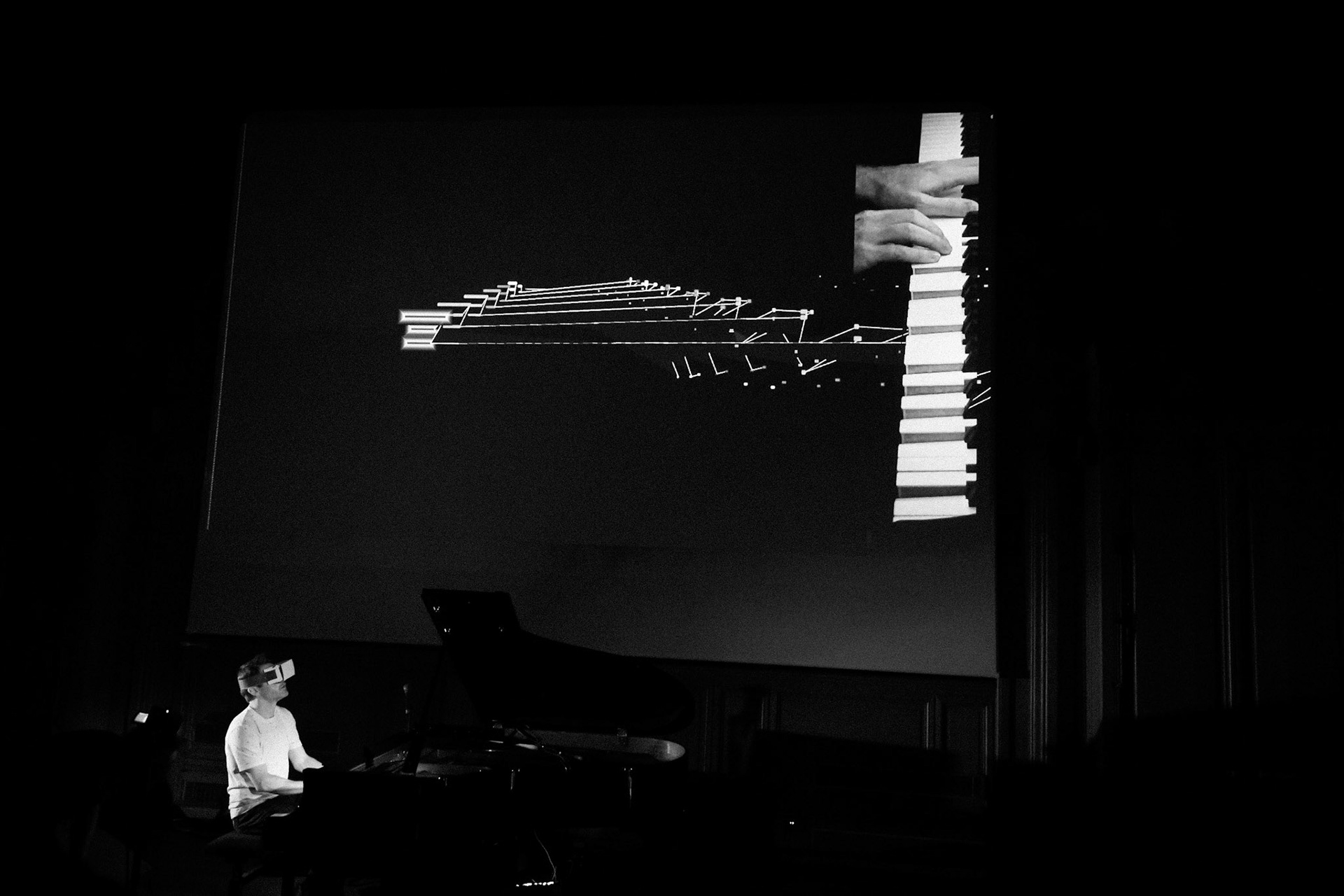Dan Tepfer "Naturals Machines", Festival Jazz Saint-Germain-des-Prés - Paris , Maison de l'Océan - Grand amphithéâtre, 21 mai 2022