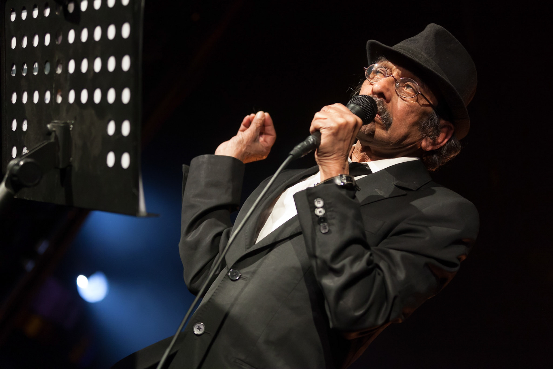 SLOW JOE & THE GINGER ACCIDENT - 03/2012 - FESTIVAL CHORUS DES HAUTS DE SEINE - MAGIC MIRROR