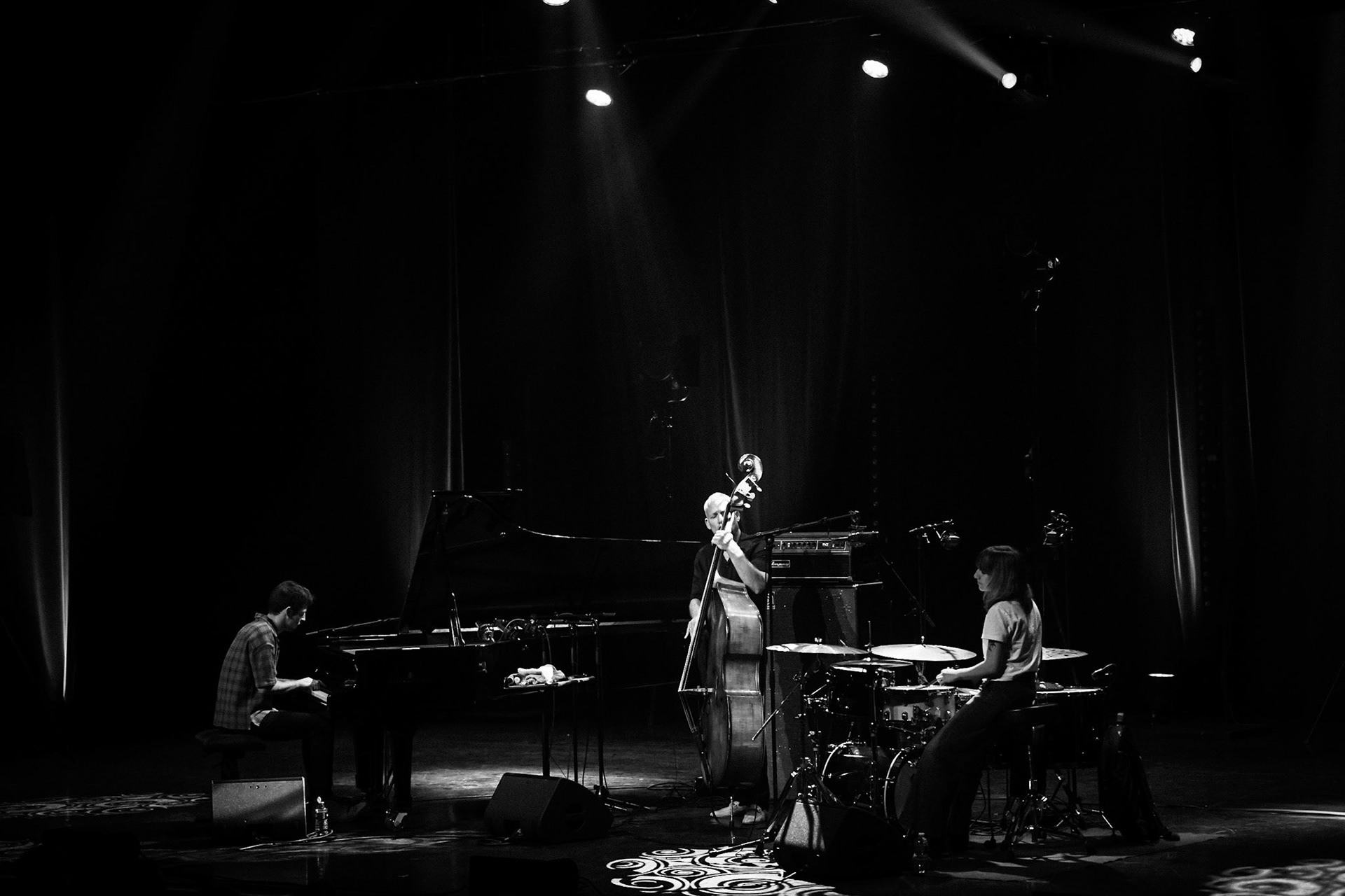 Avishai Cohen, Festival Jazz de Longjumeau, Théâtre de Longjumeau