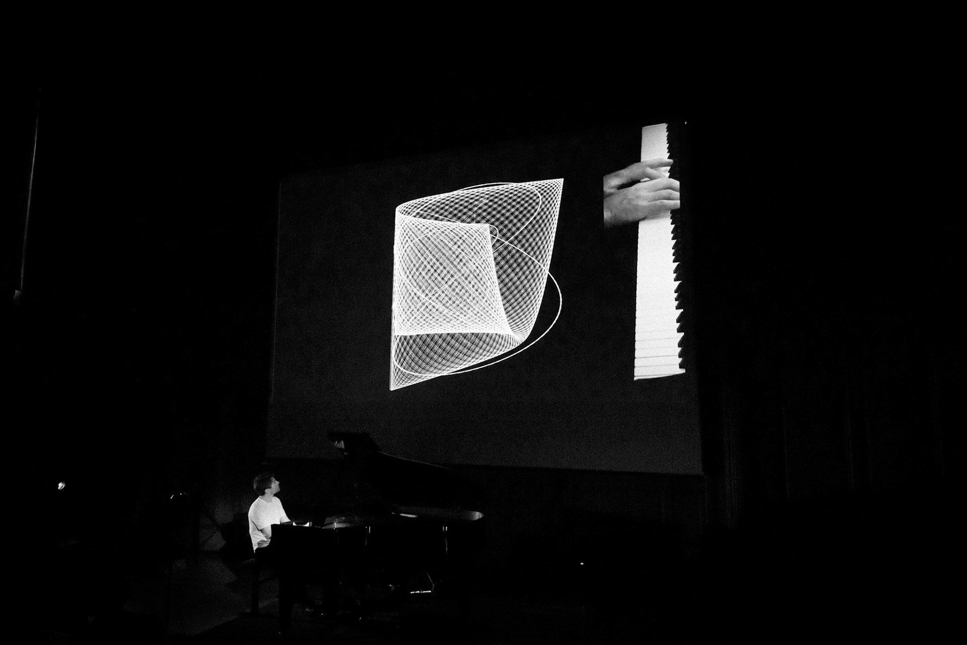 Dan Tepfer "Naturals Machines", Festival Jazz Saint-Germain-des-Prés - Paris , Maison de l'Océan - Grand amphithéâtre, 21 mai 2022