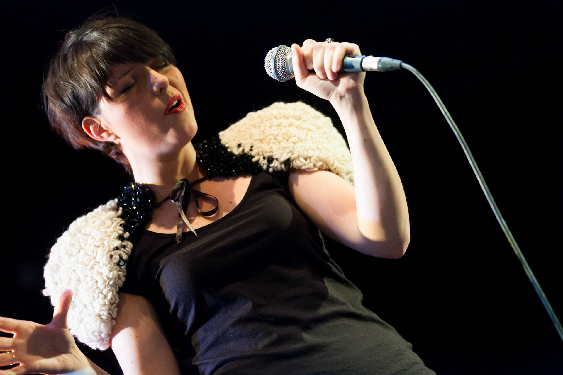 MESPARROW - 03/2012 - FESTIVAL CHORUS DES HAUTS DE SEINE - MAGIC MIRROR