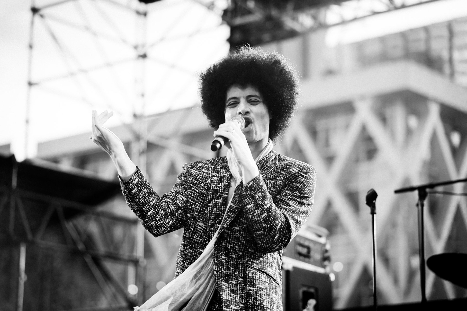Jose James, La Défense Jazz Festival, Parvis de la Défense, 30 mai 2019