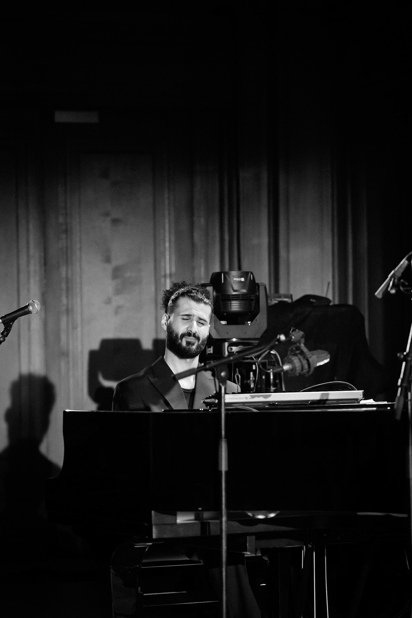 Etibar Asadli Trio, Festival Jazz à Saint-Germain-des-Prés - Paris, grand amphithéâtre de la Maison de l'Océan