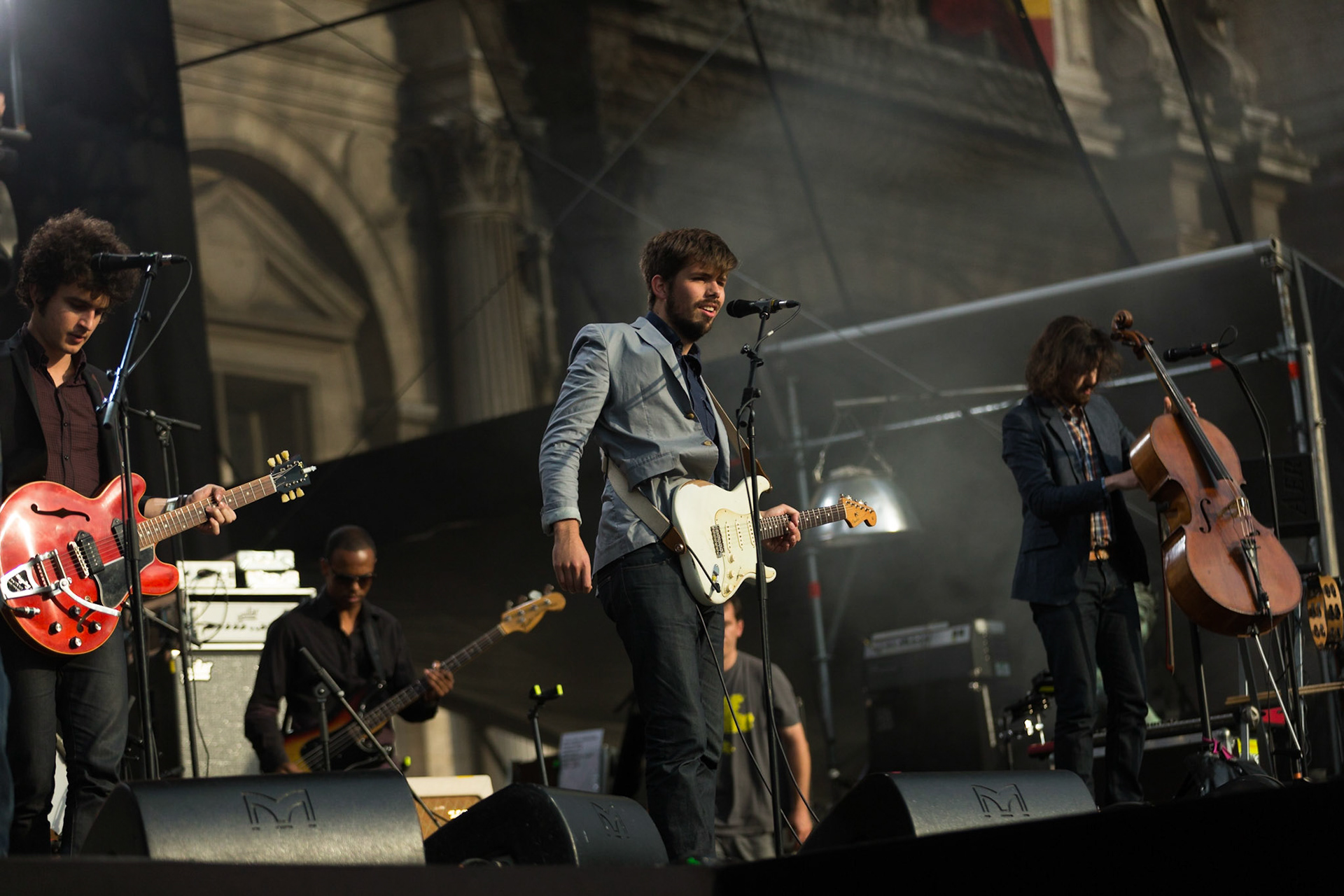 REVOLVER - 07/2012 - FESTIVAL FNAC LIVE - PARIS