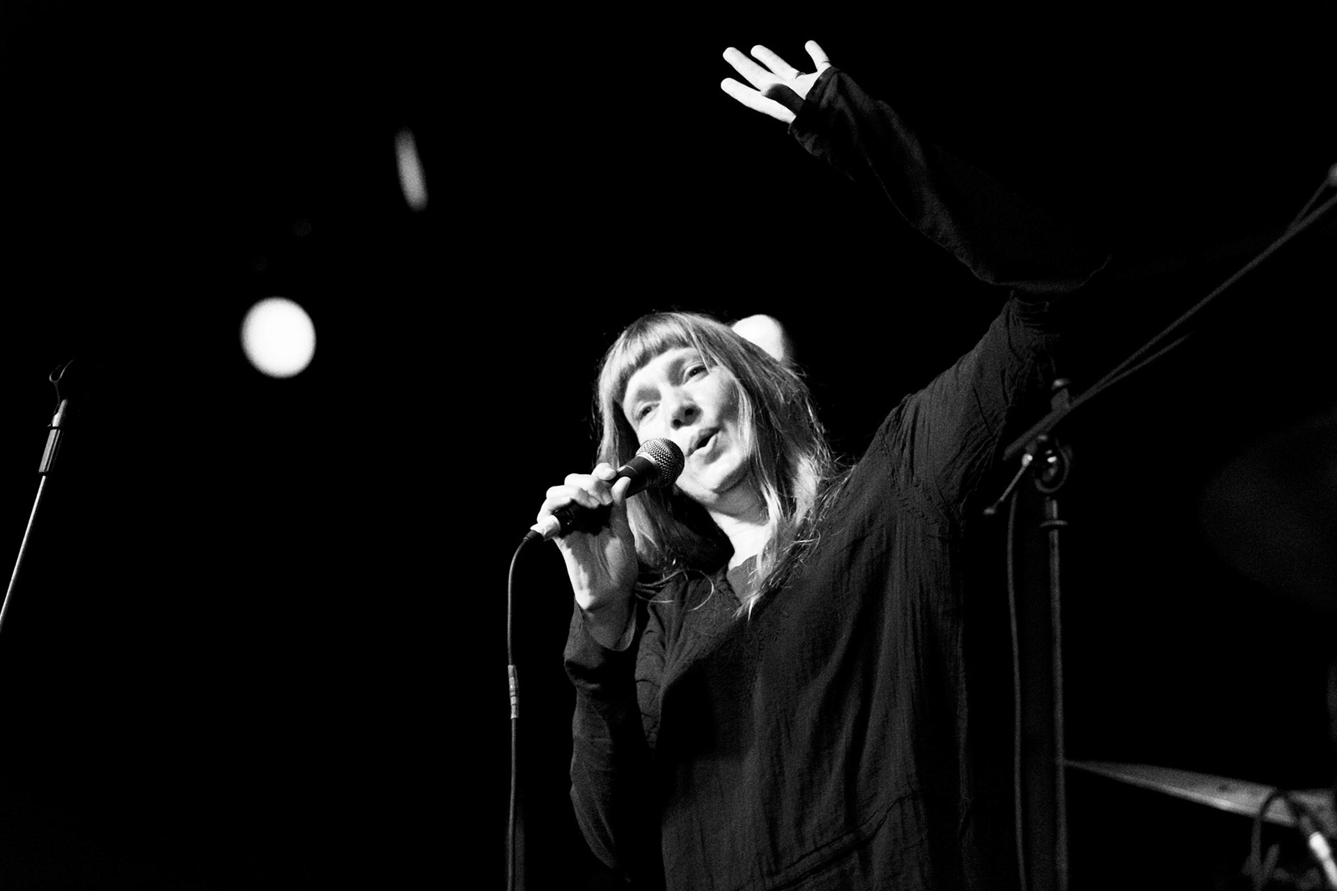Duo Elise Caron - Edward Perraud, Elise Caron, Fête De L'humanité, Parc Départemental Georges Valbon (La Courneuve), 14 septembre 2013