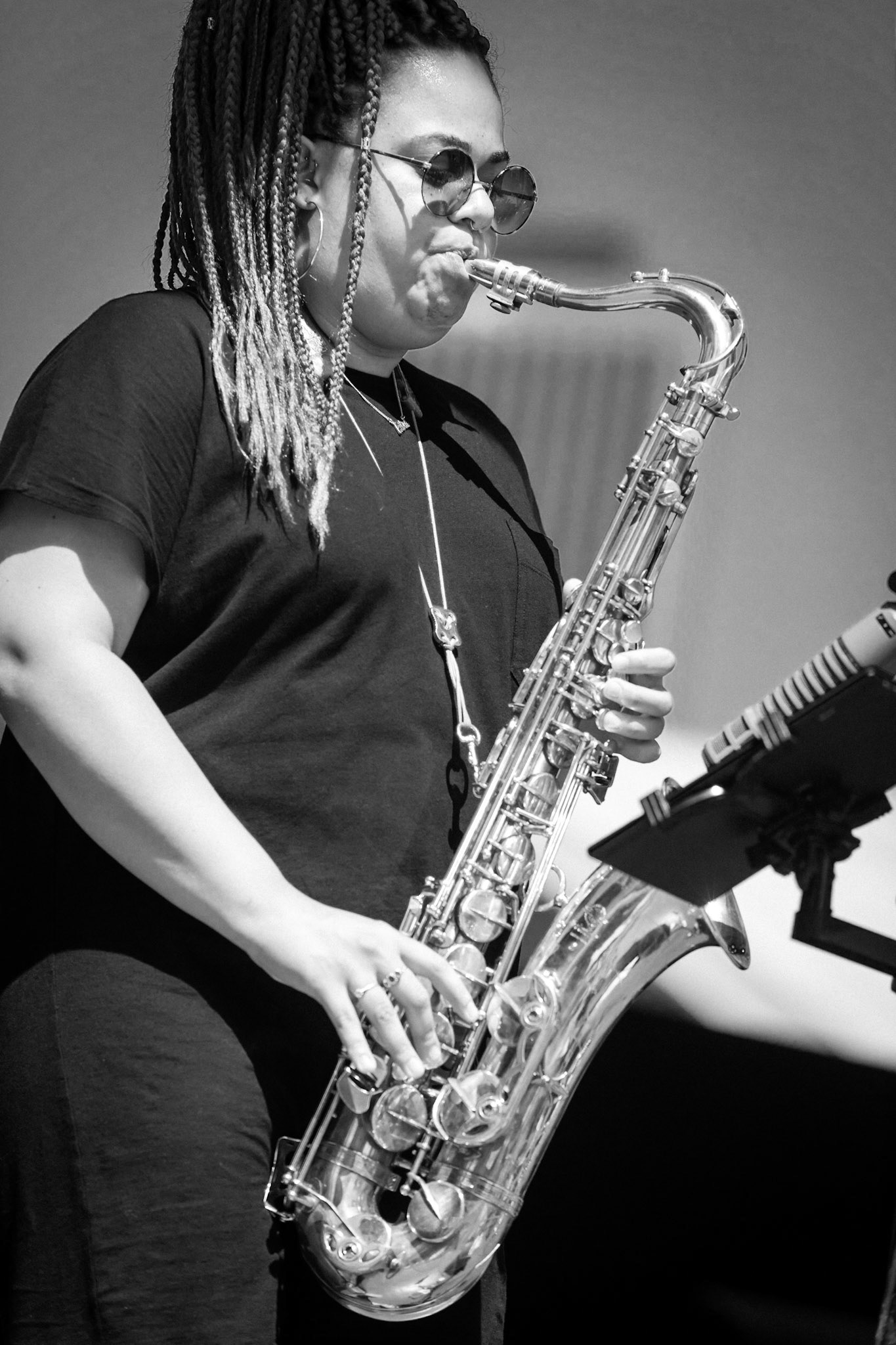 Theon Cross Trio, La Défense Jazz Festival, Parvis de la Défense, 26 mai 2019