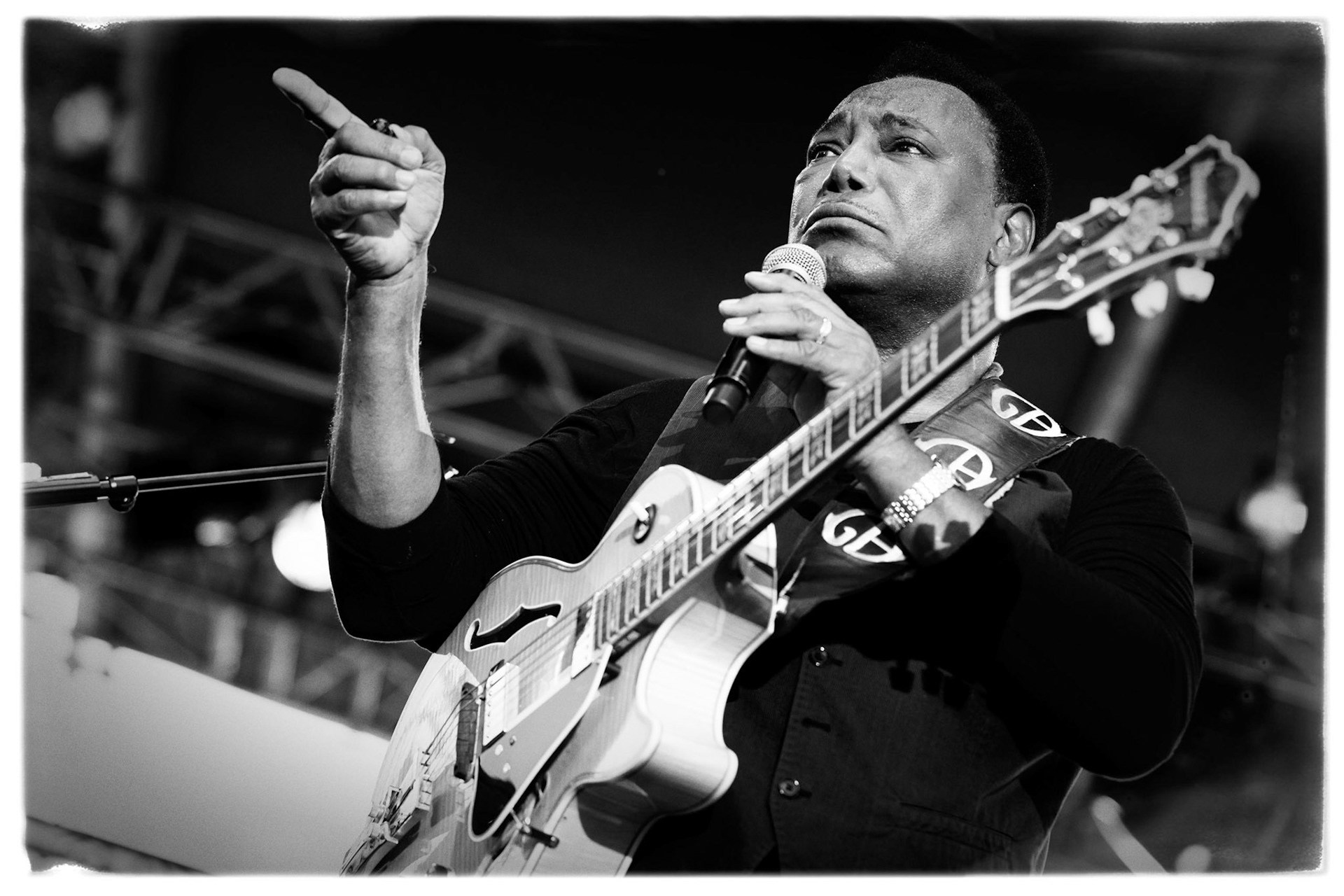 George Benson - Tribute to Nat King Kole - 38ème édition La Défense Jazz Festival - Parvis de la Défense - 4 juillet 2015