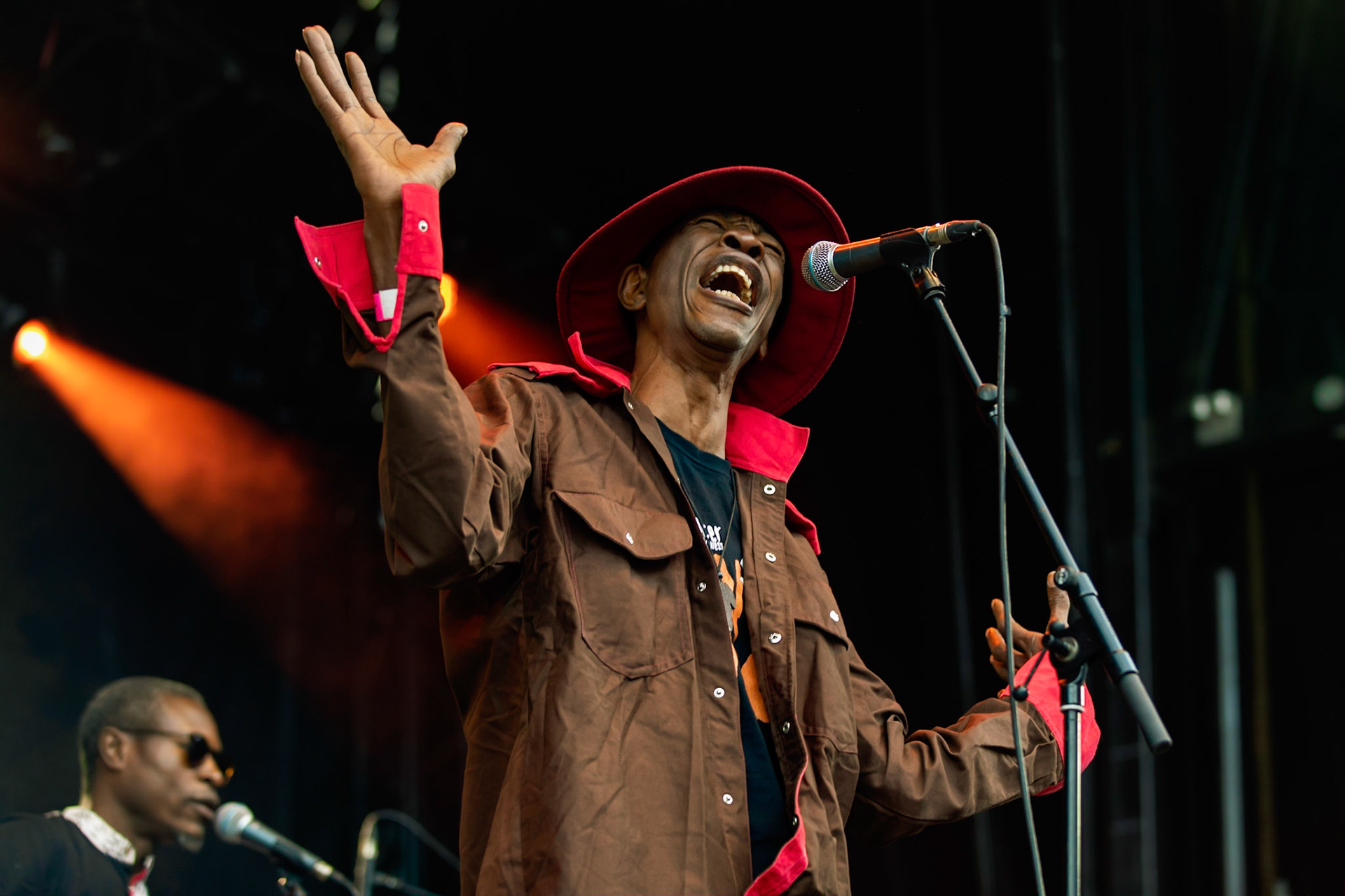 Jupiter & Okwess, 30ème édition Festival Chorus des Hauts-de-Seine, Parvis de La Seine Musicale (Boulogne-Billancourt), 5 avril 2018