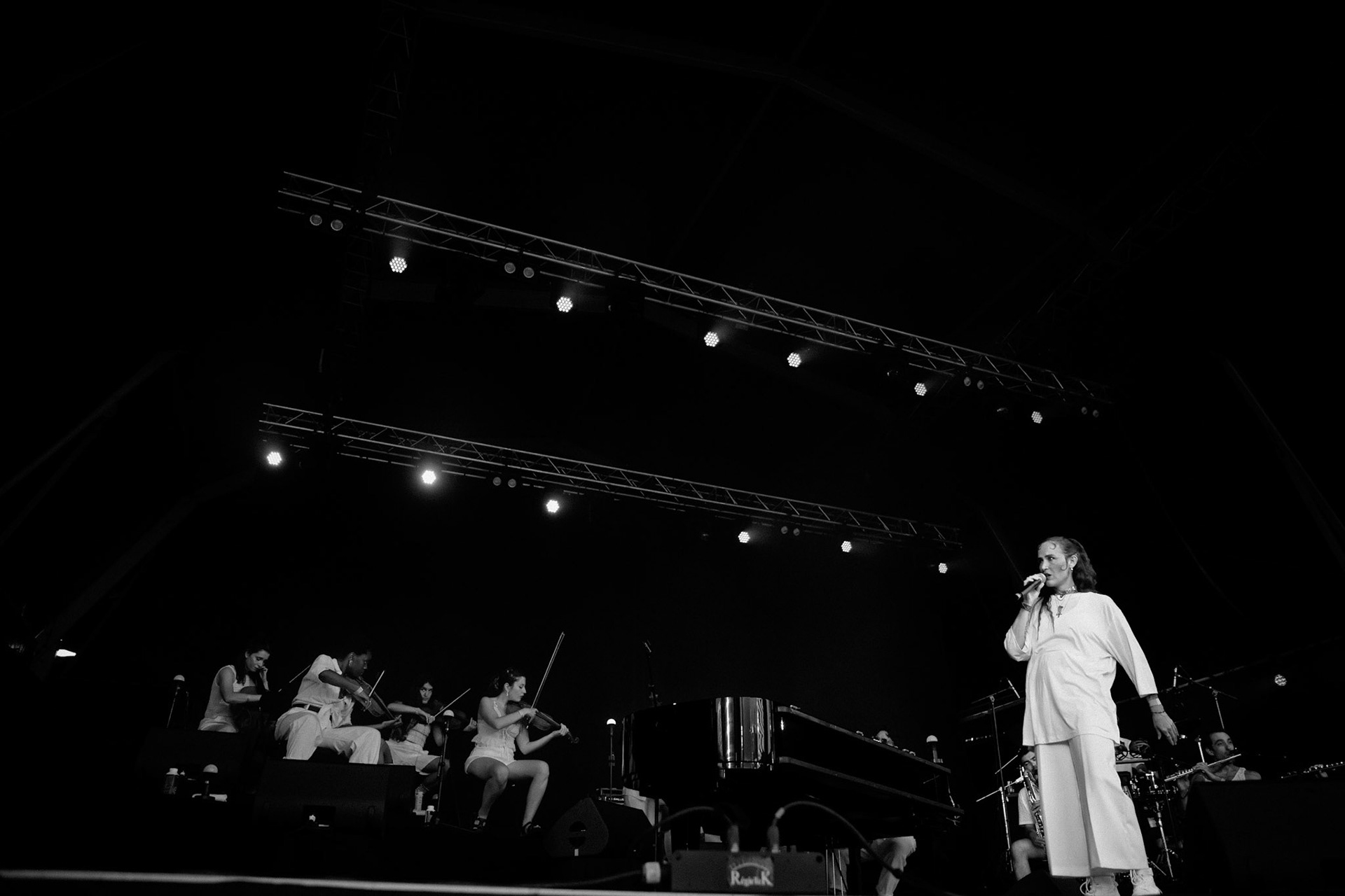 La Chica &amp; El Duende Orchestra, La Défense Jazz Festival, Parvis de la Défense, 27 juin 2025