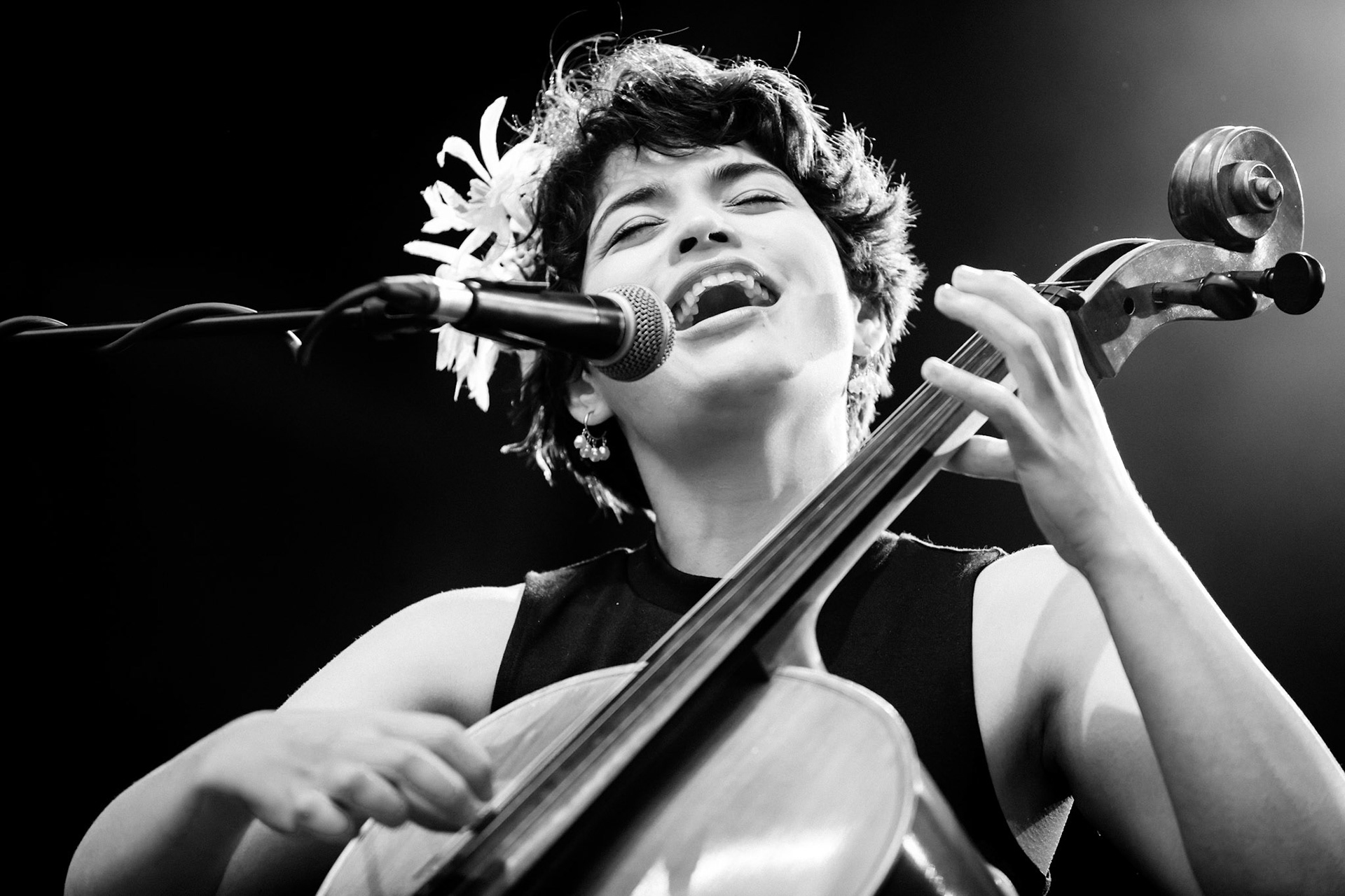 Ana Carla Maza, La Défense Jazz Festival, Parvis de la Défense, 26 juin 2021