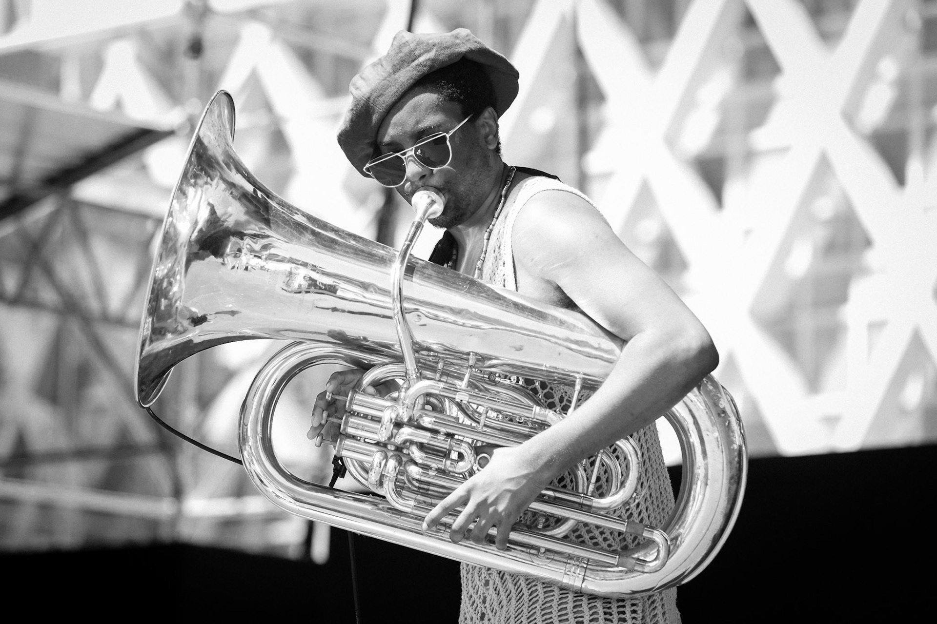 Theon Cross Trio, La Défense Jazz Festival, Parvis de la Défense, 26 mai 2019