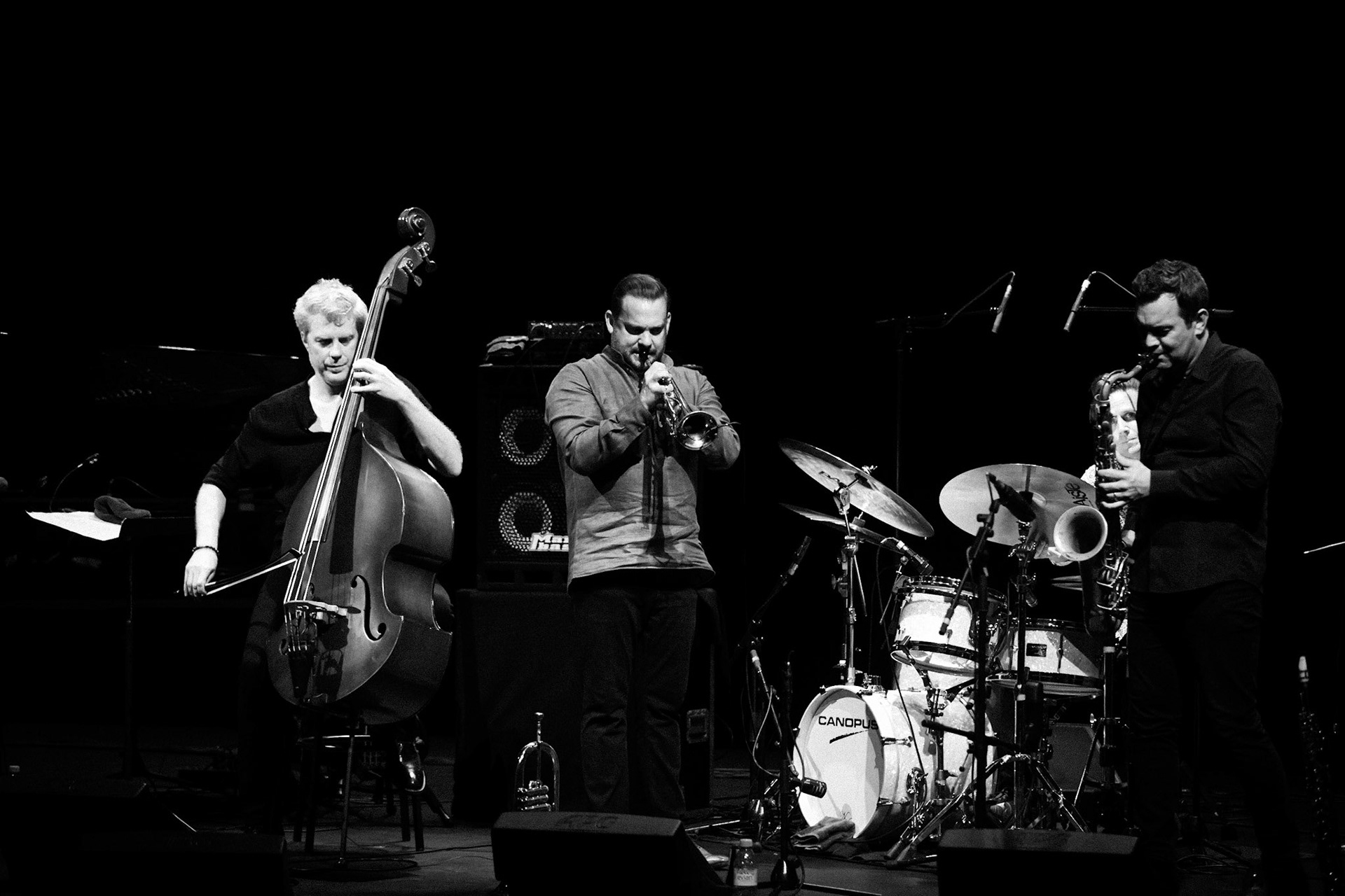 Kyle Eastwood Quintet feat Camille Bertault, Hugh Coltman, Festival Jazz Saint-Germain-des-Prés - Paris , Odéon - Théâtre de l'Europe, 16 mai 2022