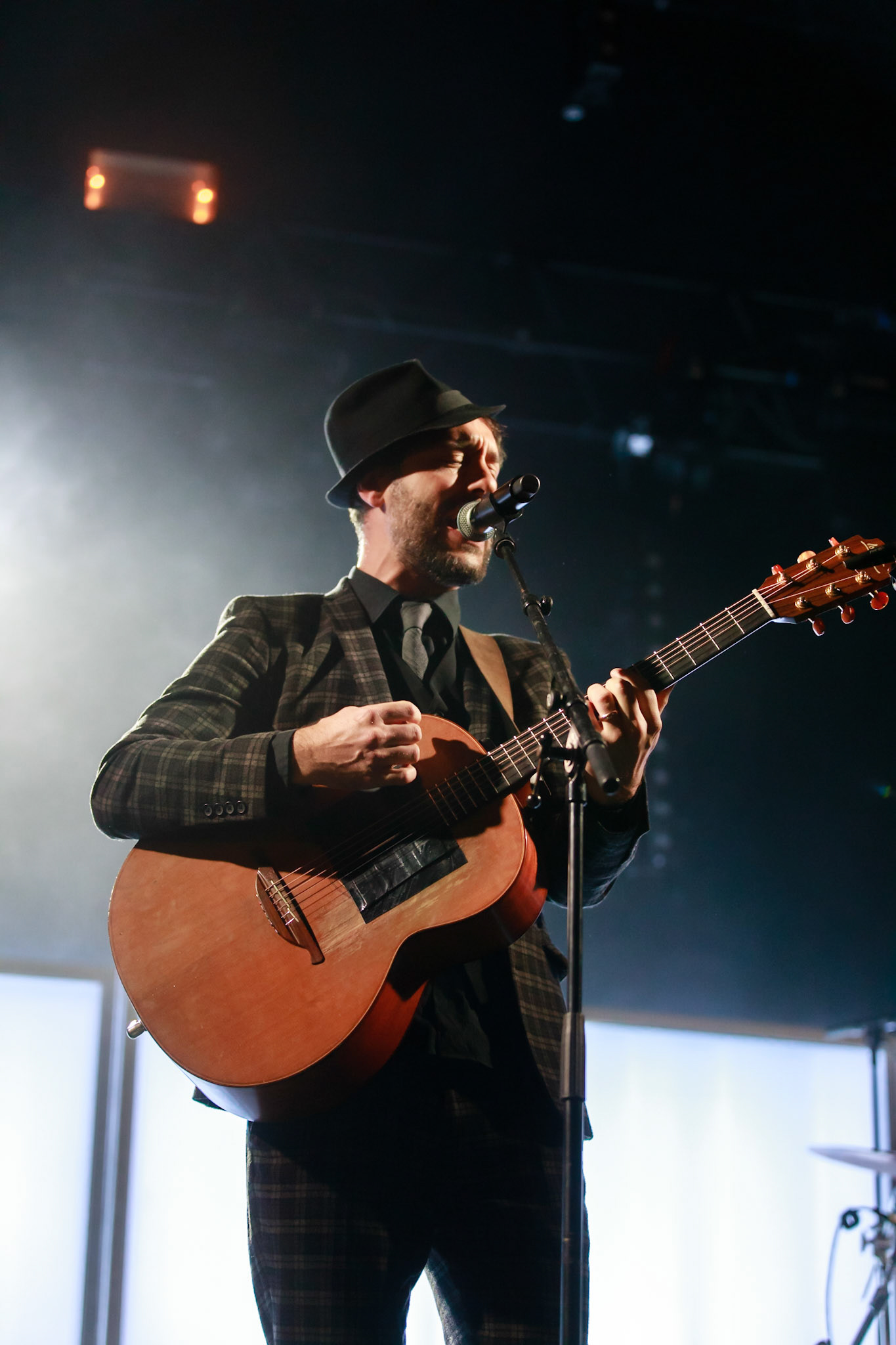 Charlie Winston, 31ème édition Festival Chorus des Hauts-de-Seine, Parvis de La Seine Musicale (Boulogne-Billancourt), 6 avril 2019