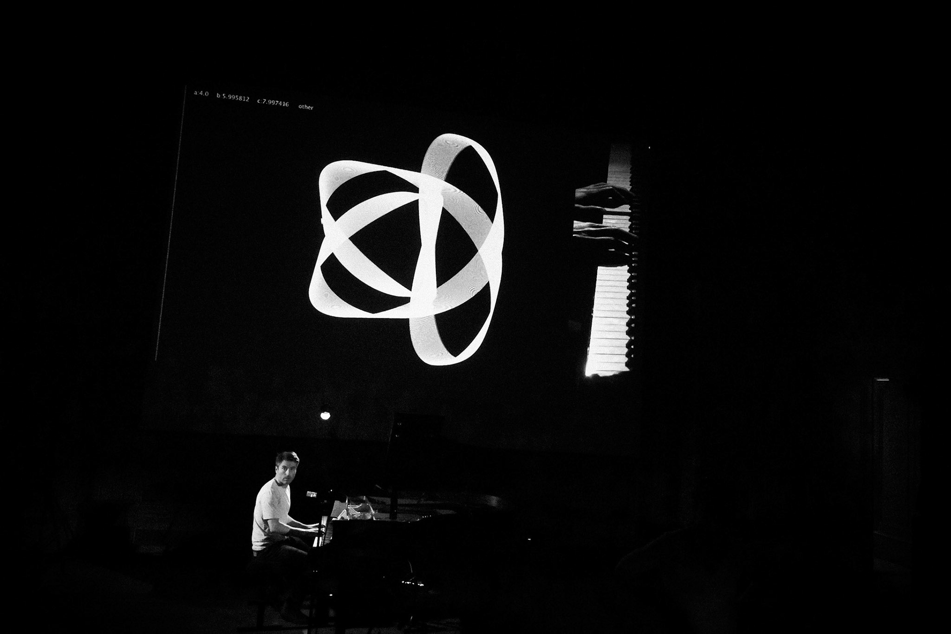 Dan Tepfer "Naturals Machines", Festival Jazz Saint-Germain-des-Prés - Paris , Maison de l'Océan - Grand amphithéâtre, 21 mai 2022