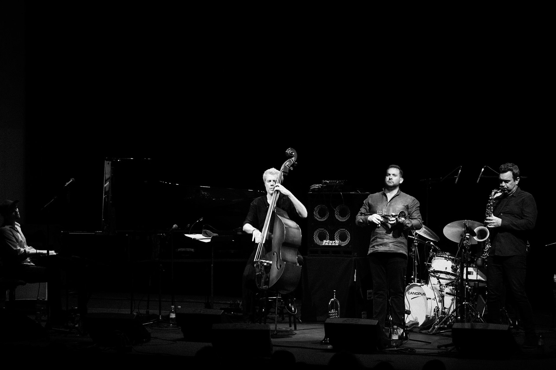 Kyle Eastwood Quintet feat Camille Bertault, Hugh Coltman, Festival Jazz Saint-Germain-des-Prés - Paris , Odéon - Théâtre de l'Europe, 16 mai 2022