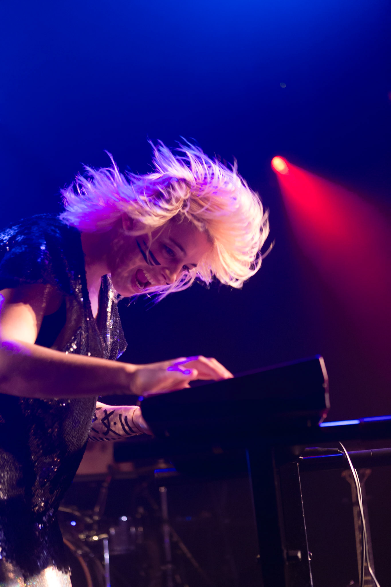 Hyphen Hyphen - 25ème Festival Chorus des Hauts de Seine - Magic Mirror (2013)