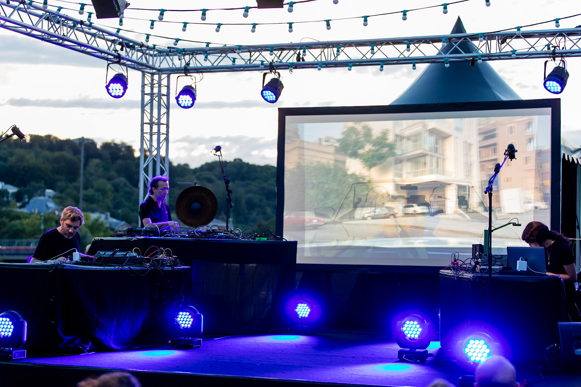 Acid Arab, Festival Chorus des Hauts-de-Seine, La Seine Musicale (Boulogne-Billancourt), 11 juillet 2021