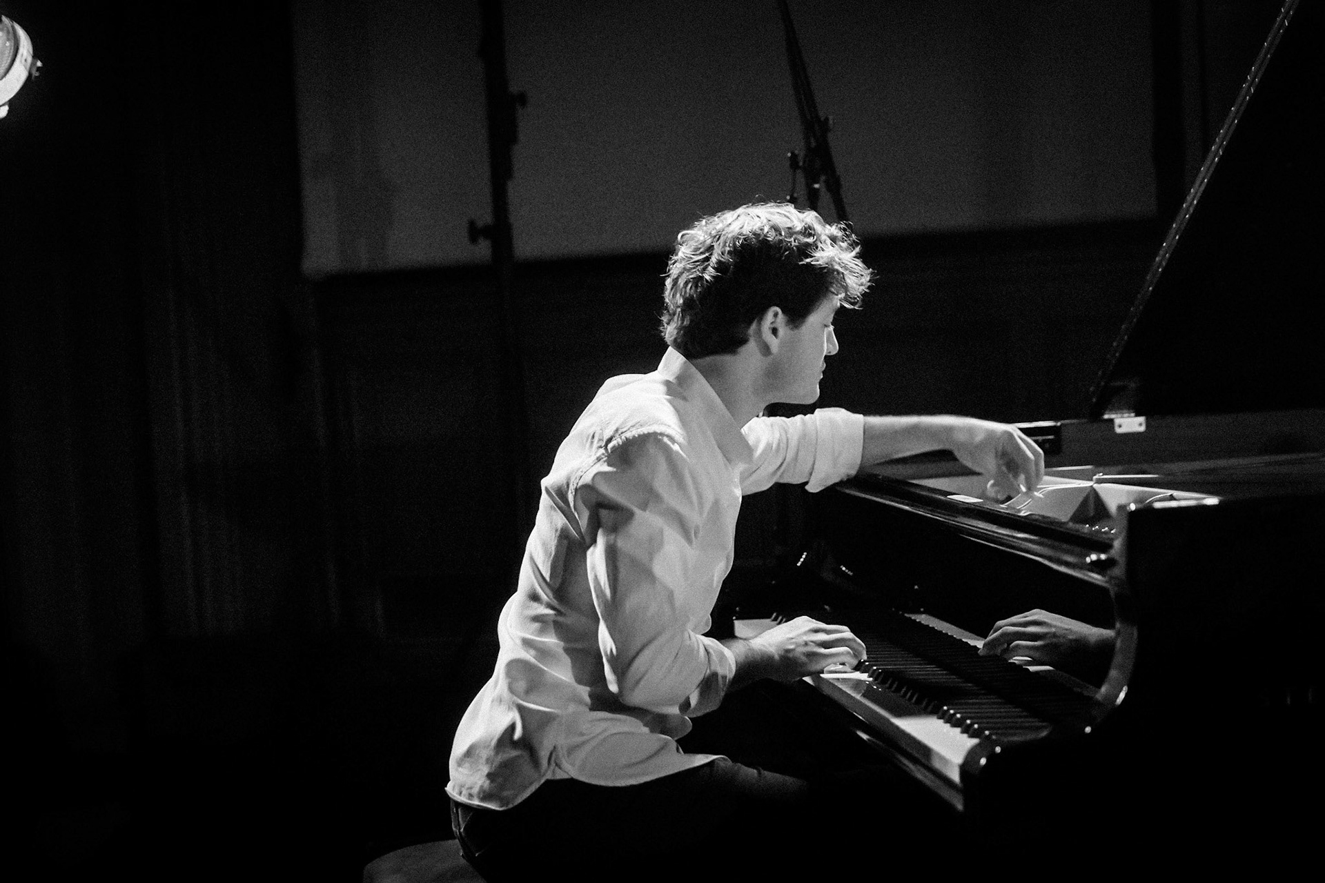 Thomas Enhco &amp; Stéphane Kerecki, Festival Jazz Saint-Germain-des-Prés - Paris , Maison de l'Océan - Grand amphithéâtre, 20 mai 2022