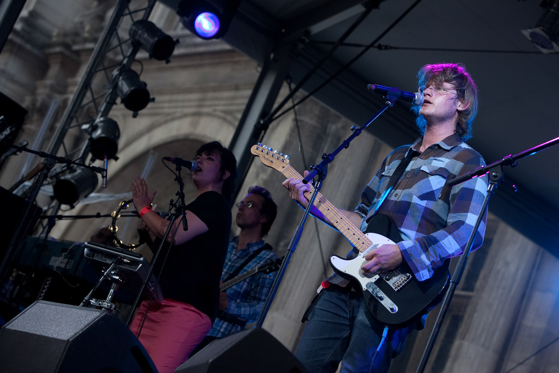 ThE bEwItChEd HaNdS oN tHe ToP oF oUr HeAdS