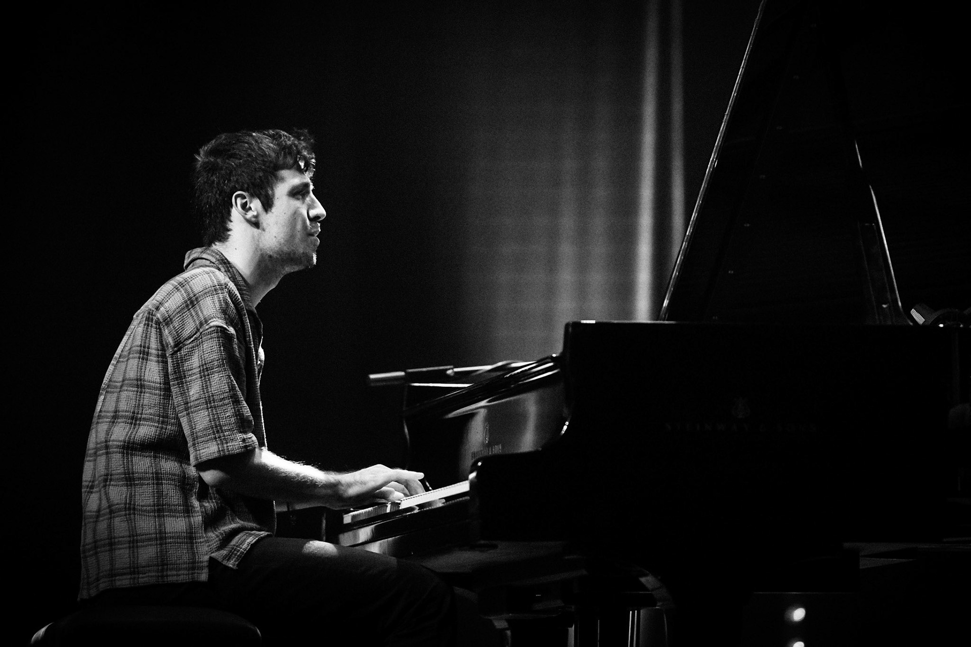 Avishai Cohen, Festival Jazz de Longjumeau, Théâtre de Longjumeau