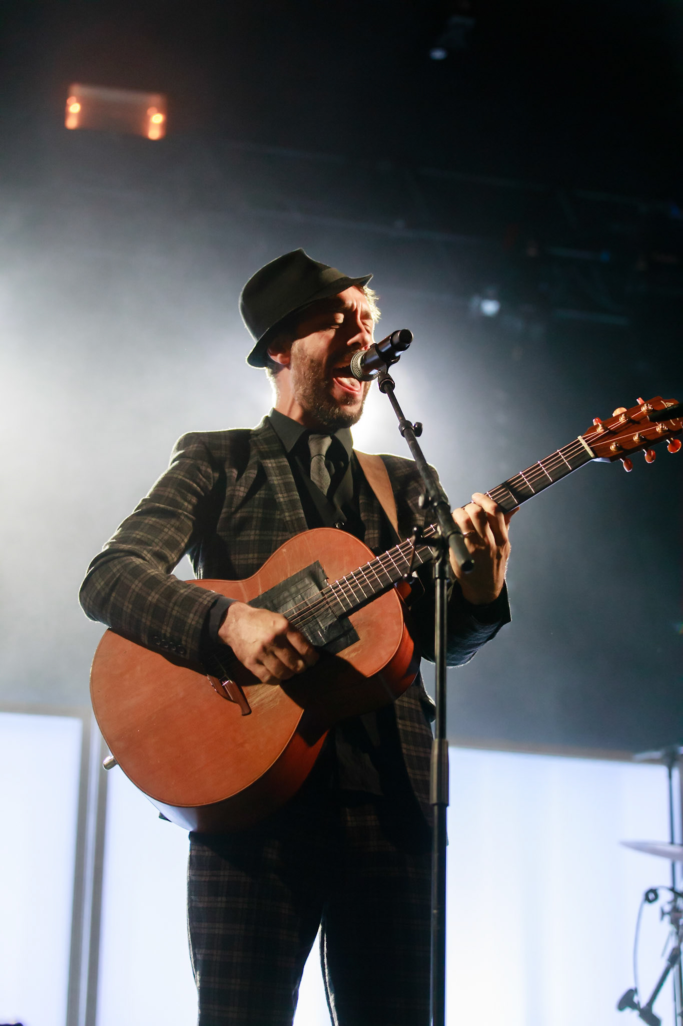 Charlie Winston, 31ème édition Festival Chorus des Hauts-de-Seine, Parvis de La Seine Musicale (Boulogne-Billancourt), 6 avril 2019