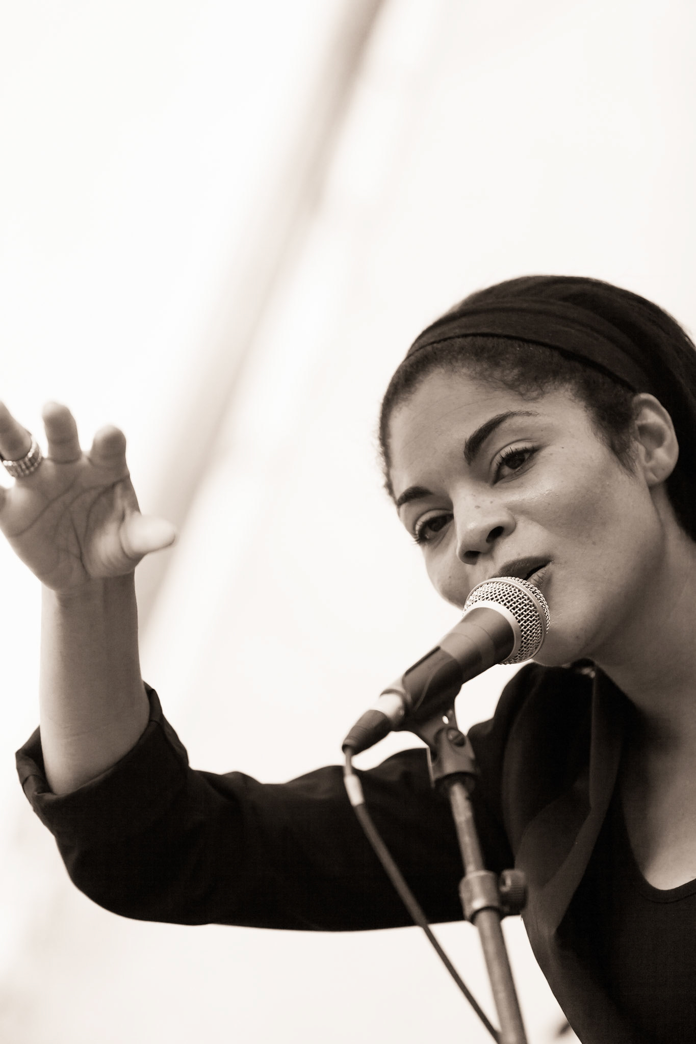 NDIDI O - 05/2012 - FESTIVAL JAZZ A SAINT-GERMAIN-DES-PRES PARIS - JAZZ AU FEMININ