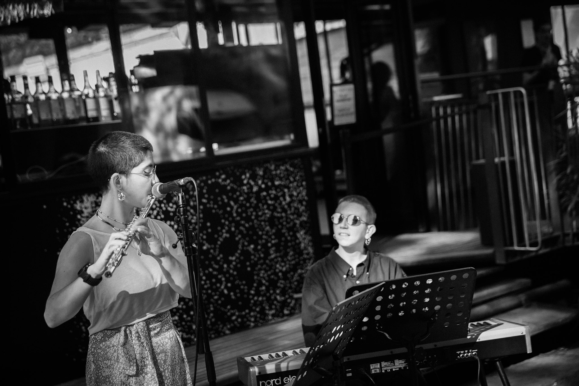 Lou Guénet &amp; Lilou Claverie, Festival Jazz à Saint-Germain-des-Prés - Paris, Péniche Le Son de la Terre