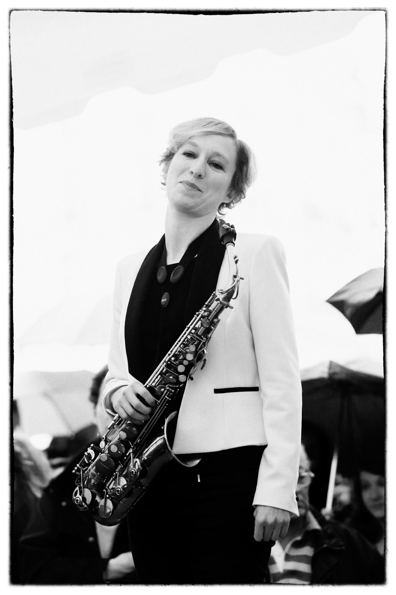 Lisa Cat Berro - Scène découverte "Jazz au Féminin" - Place Saint-Germain-des-Prés (Paris) - 19 mai 2013