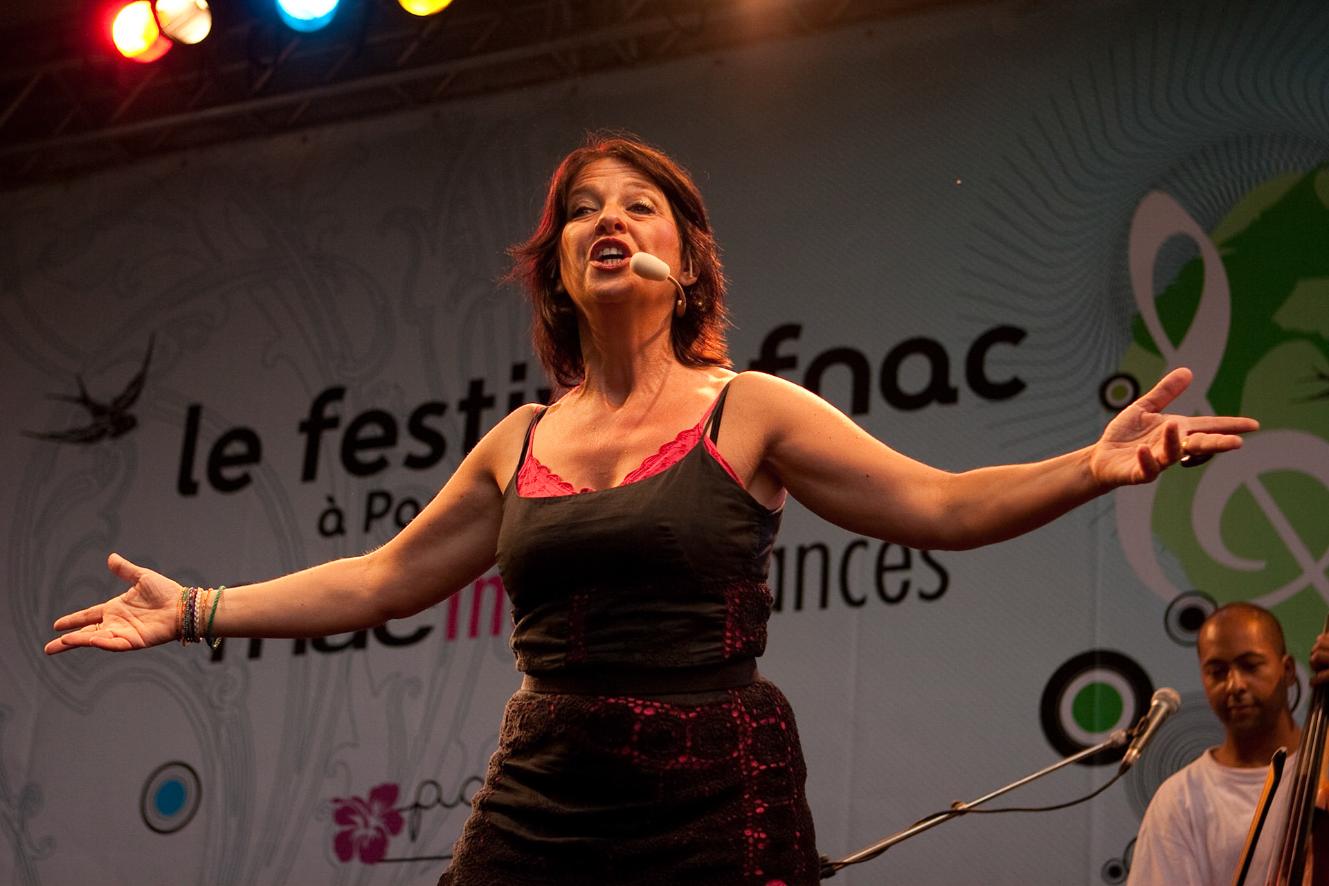 PARIS EST UN ESCARGOT