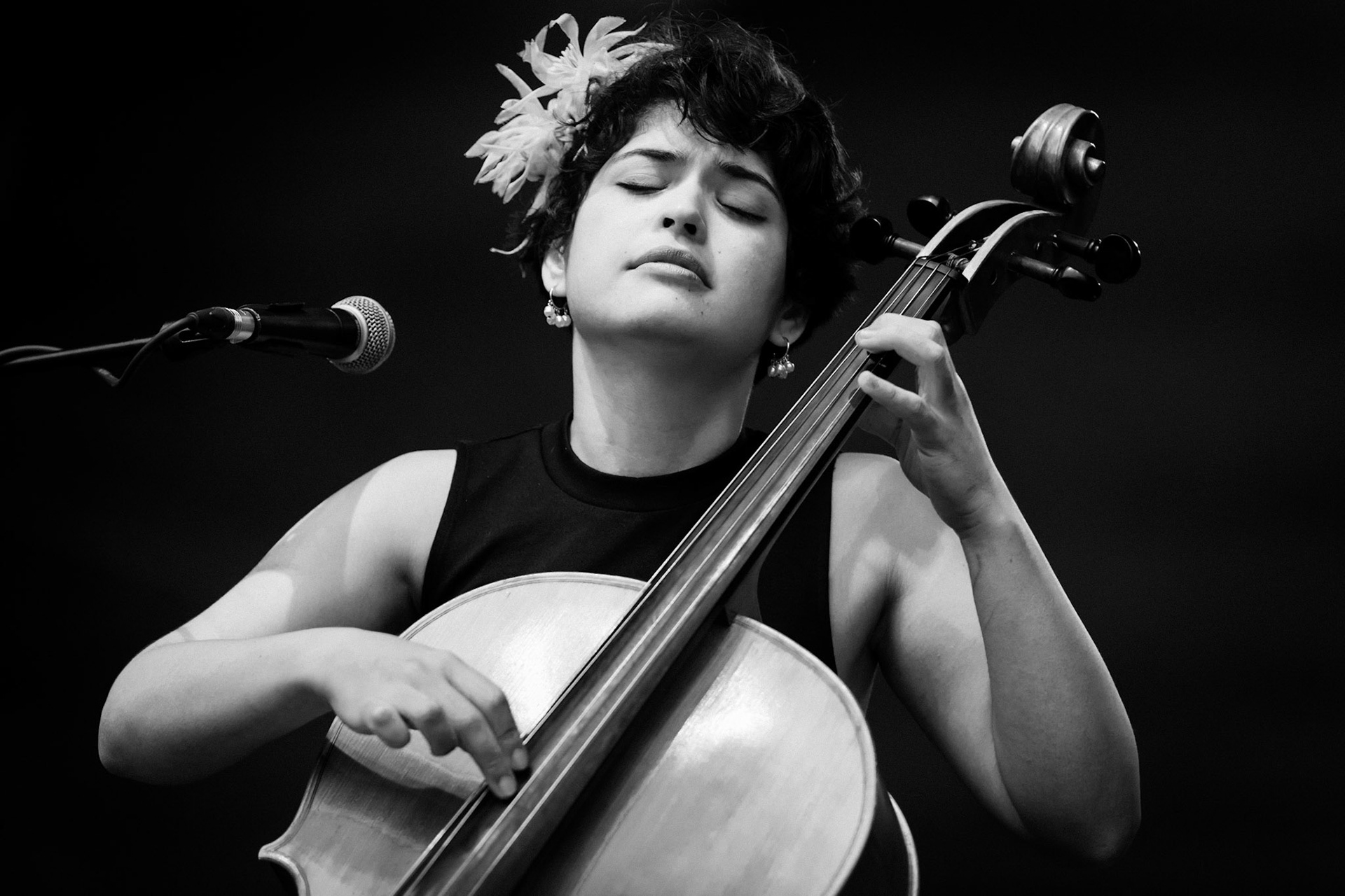 Ana Carla Maza, La Défense Jazz Festival, Parvis de la Défense, 26 juin 2021
